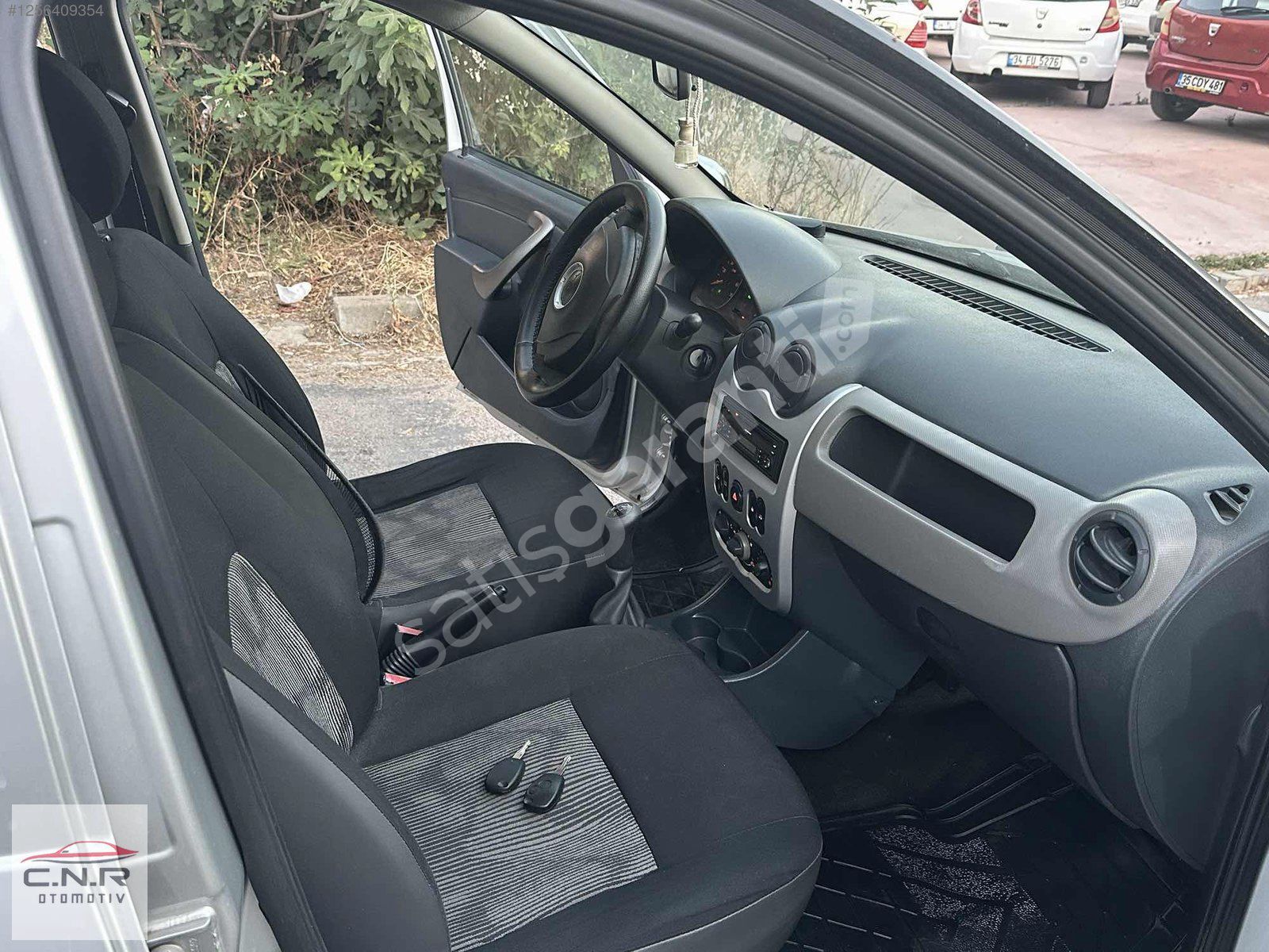 CNR'den BOYASIZ DACIA SANDERO 1.4 LPG