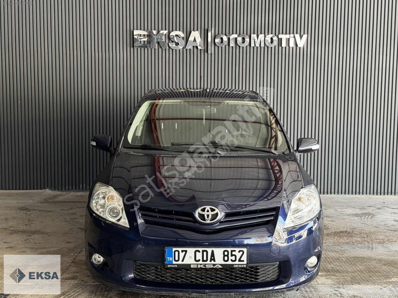EKSA'dan 2012 Model Auris 1.6 Comfort Extra Benzin&Lpg Otomatik