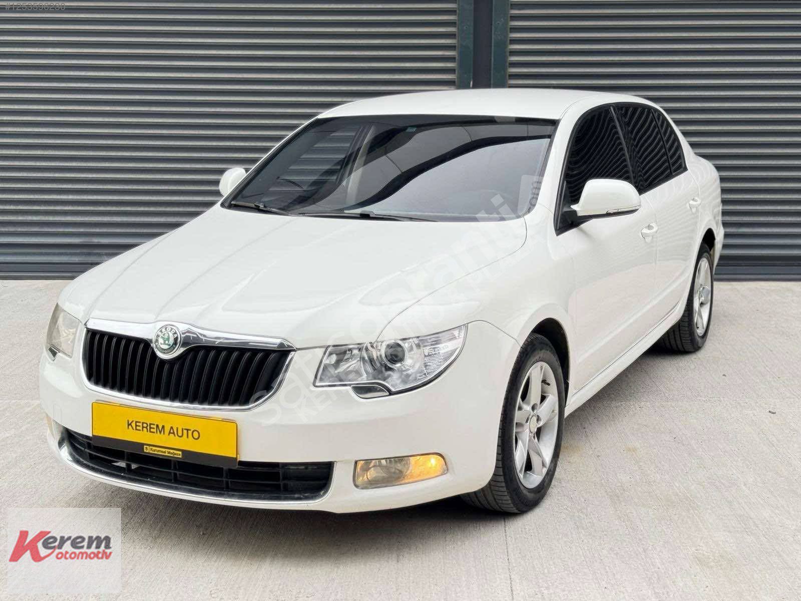 2011 SKODA SÜPER B 1.6 COMFORT 225 KM CAM GİBİ 1.SINIF