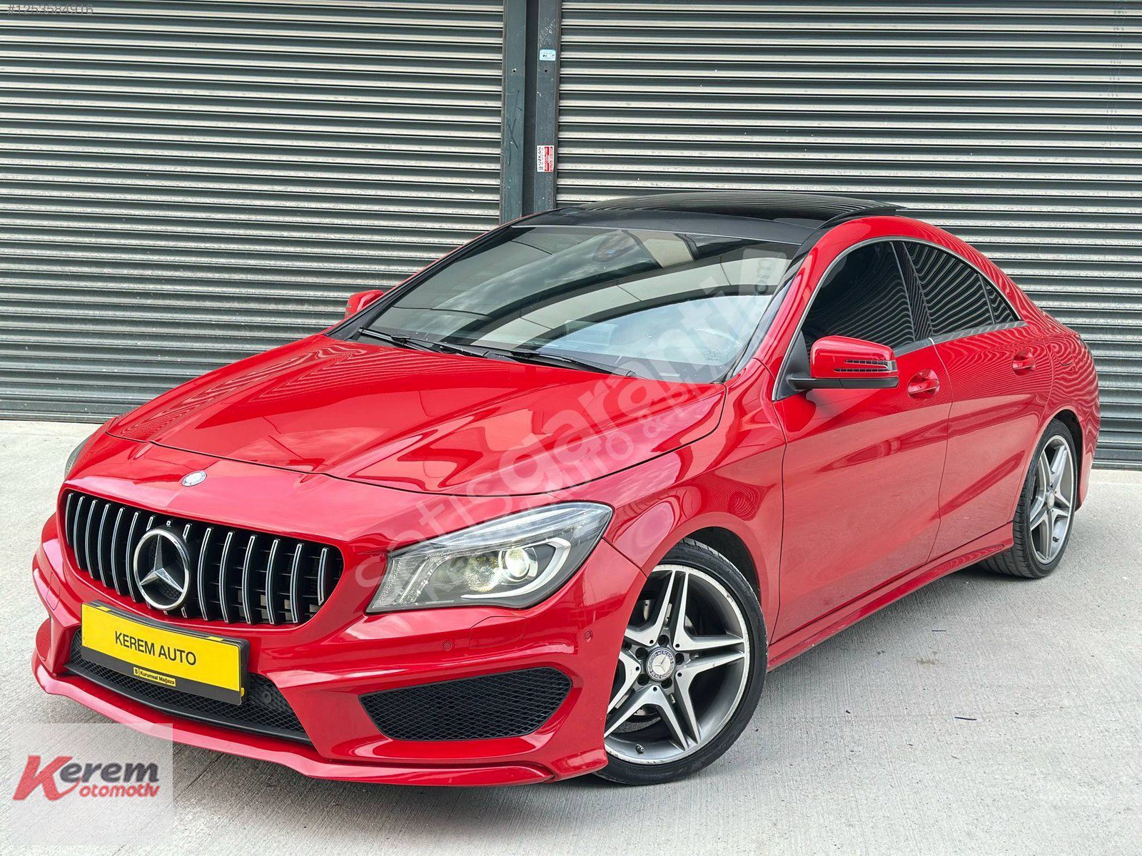 2015 MERCEDES CLA 180D AMG BOYASIZ HATASIZ CAM GİBİ