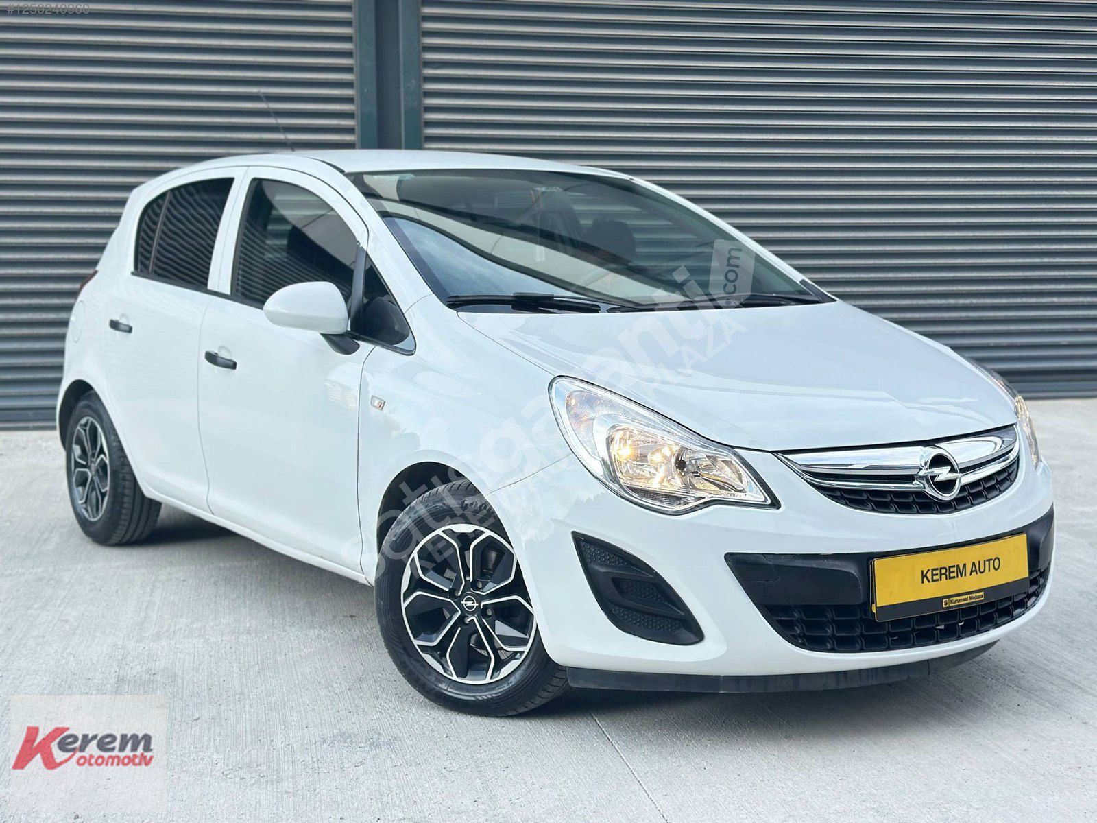2013 CORSA 1.3 CDTİ MAKYAJLI KASA TAVAN KAPUT BAGAJ BOYASIZ +