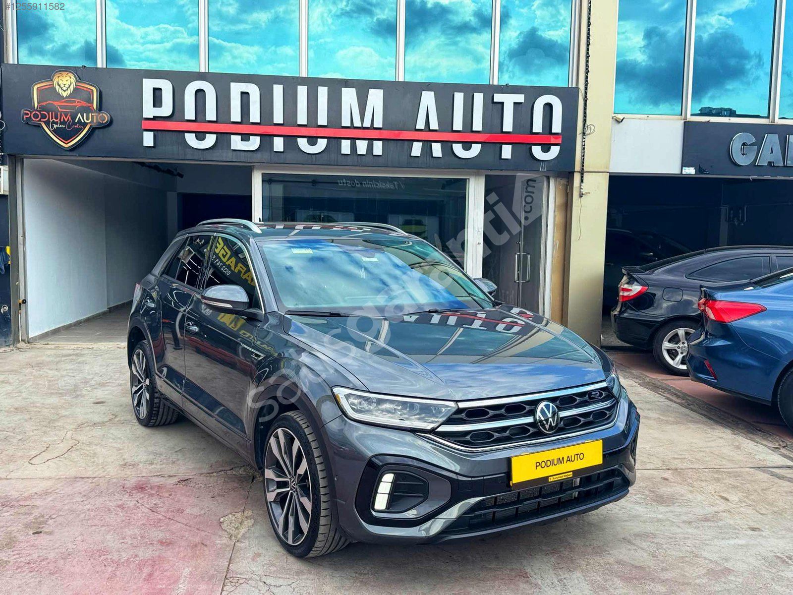 PODIUM AUTO'DAN FULL+FULL R-LİNE T-ROC