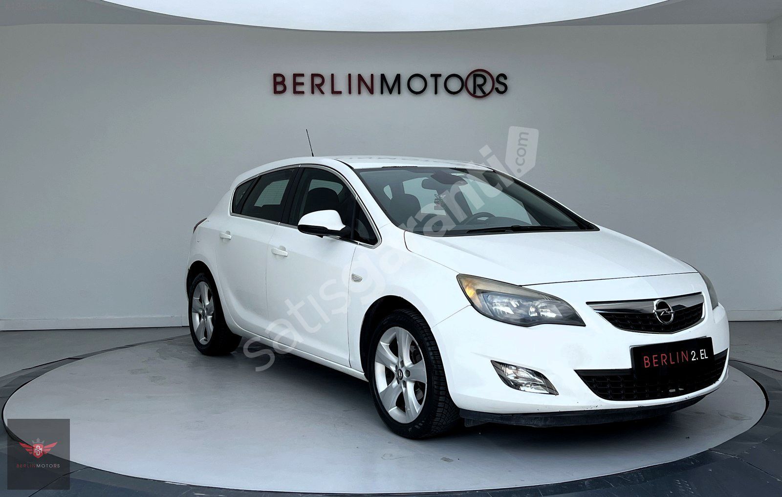 "Berlin Motors"2012 OPEL ASTRA 1.4 SPORT ACTİVE 12 TAKSİT