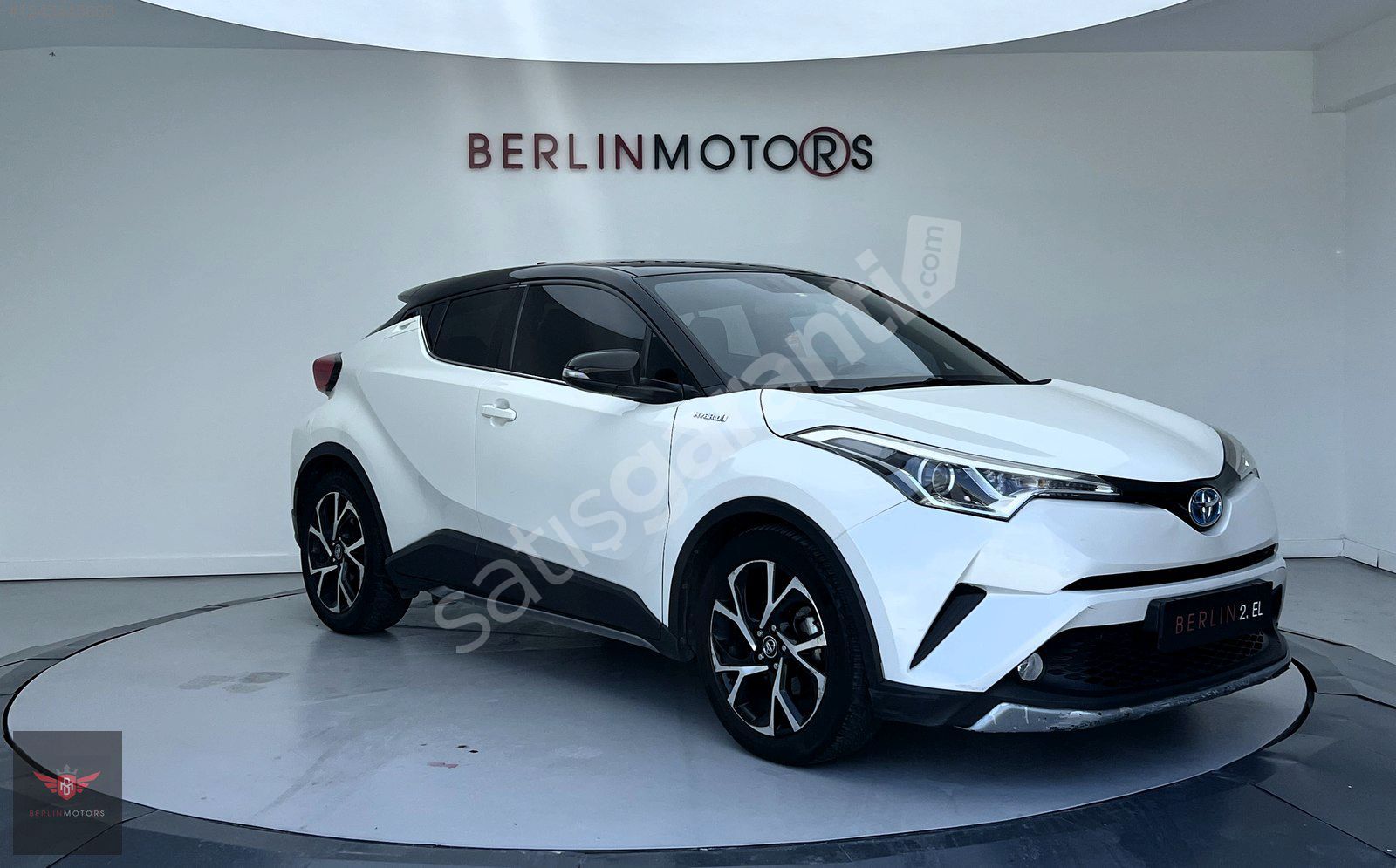 "Berlin Motors"2017 TOYOTA C-HR 1.8 HYBRİD DYNAMİC DEĞİŞENSİZ
