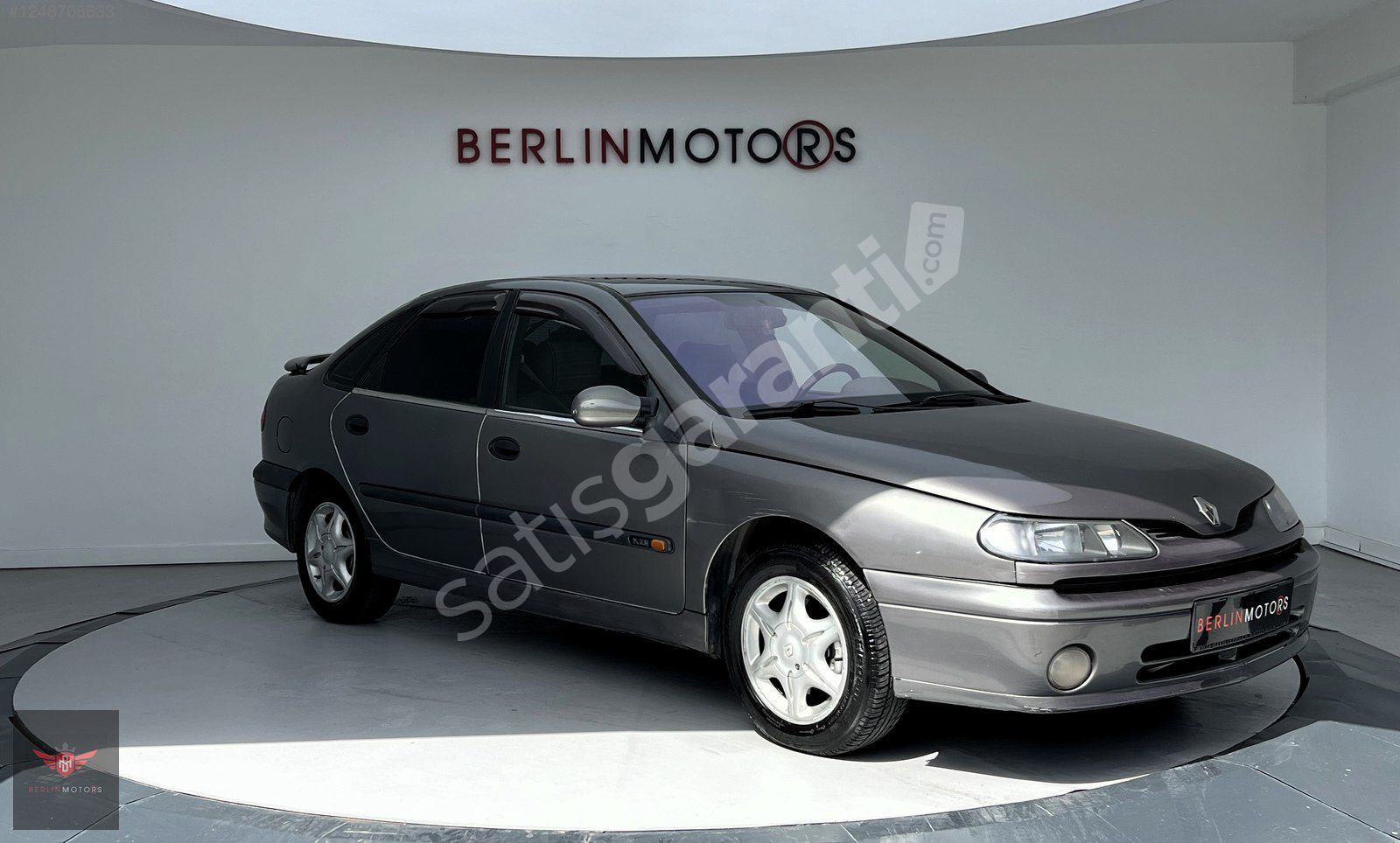 "Berlin Motors"2001 RENAULT LAGUNA 2.0 RXT EVOLUTİON OTOMATİK