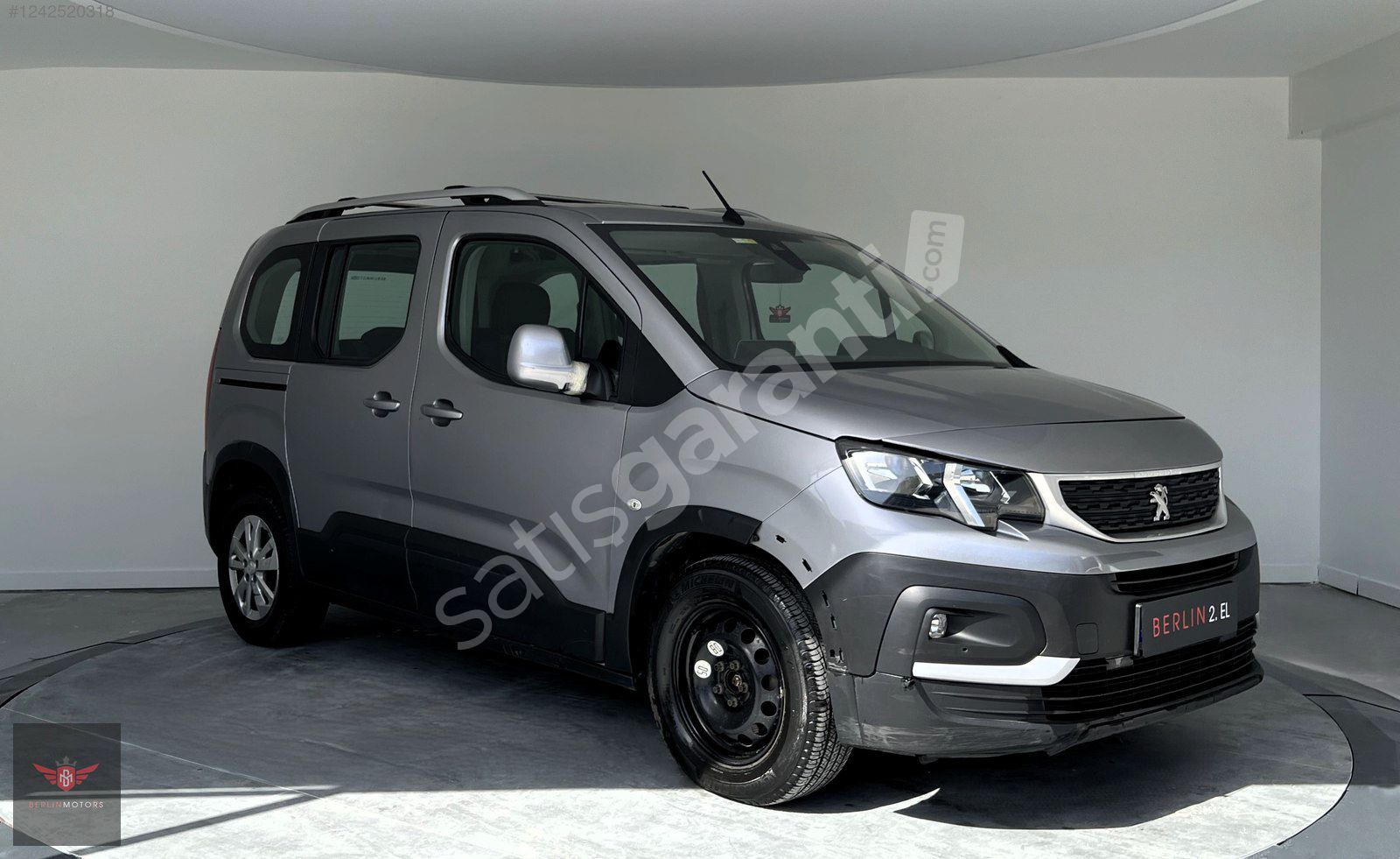 "Berlin Motors" PEUGEOT RIFTER 1.5 BLUEHDI ACTİVE PRO BAKIMLI