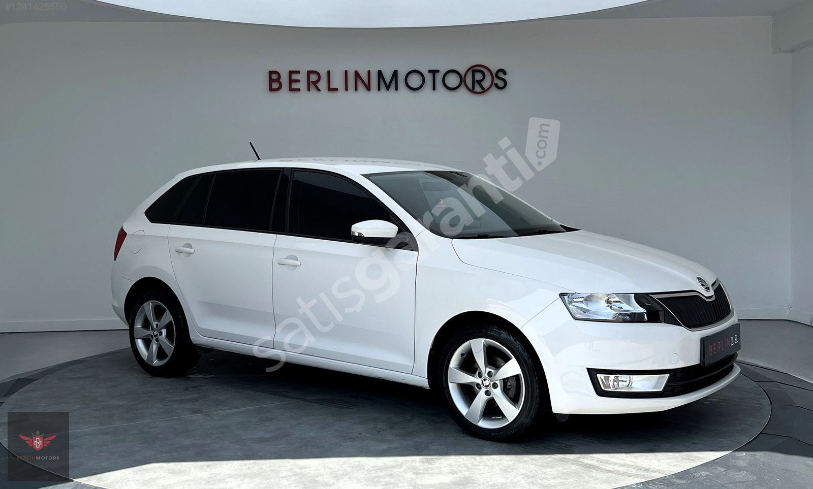"Berlin Motors" 2016 SKODA RAPİD 1.2 TSİ GREENTEC SPACEBACK