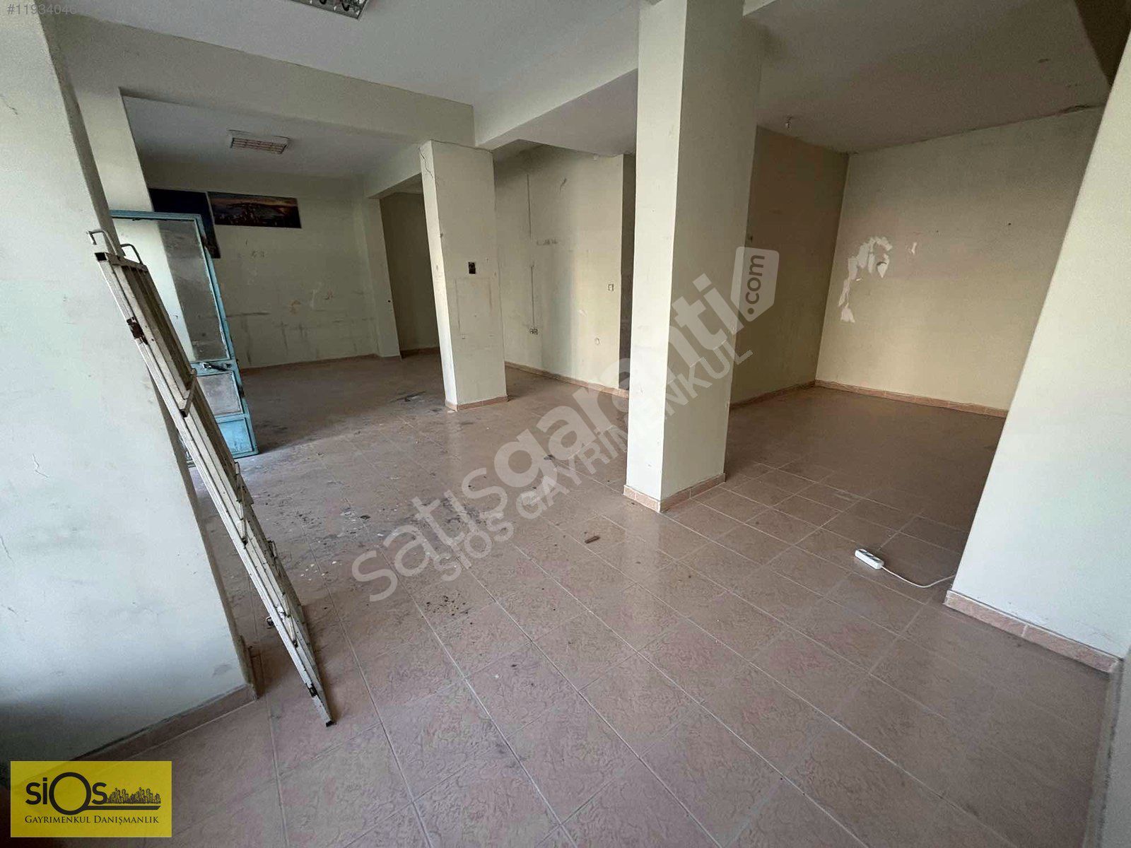 CAD.PARALEL SATILIK DÜKKAN İKİ KAT VE 44.93 arsa PAYLI