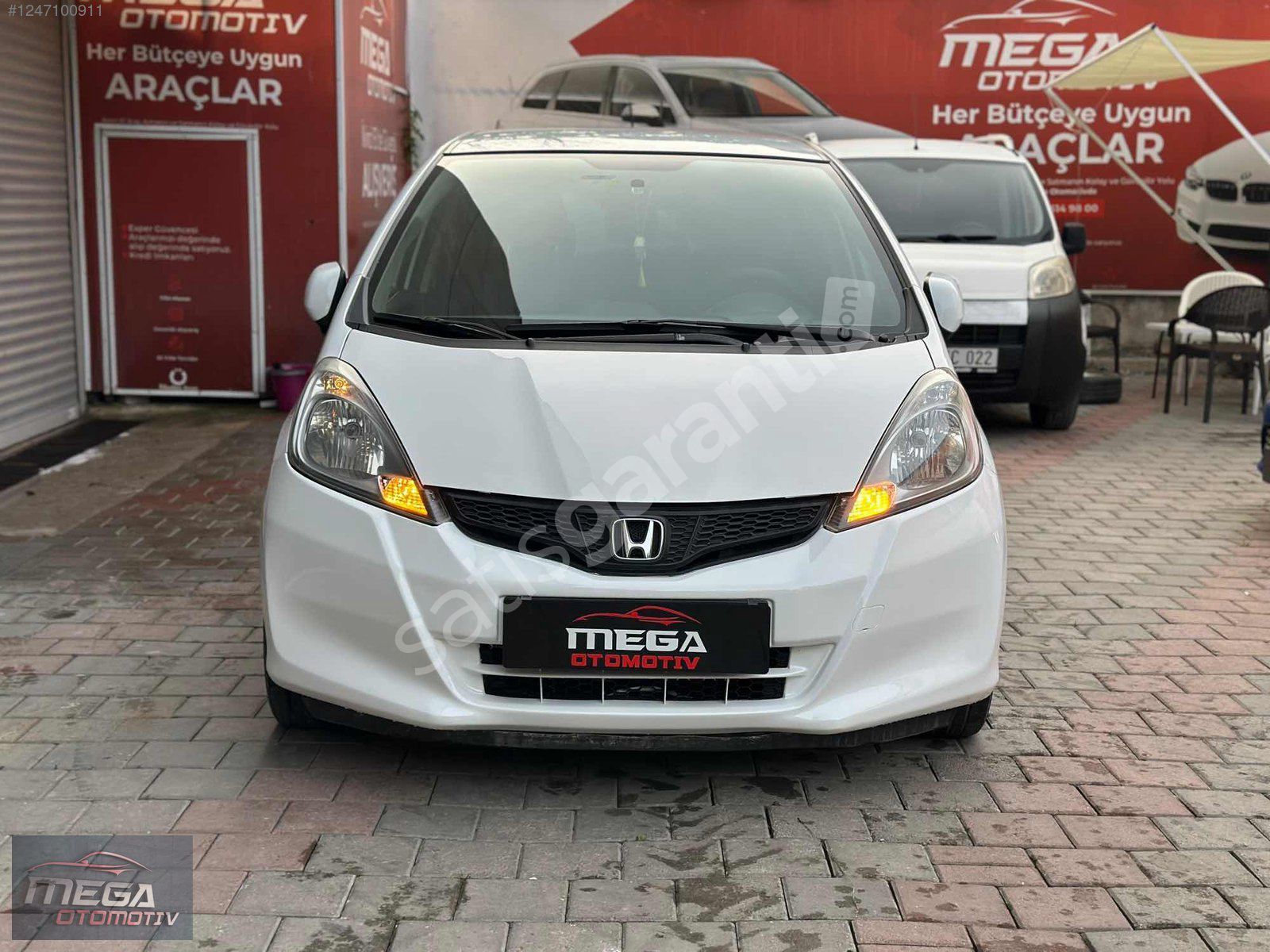MEGA OTOMOTİV'DEN HONDA JAZ OTOMATİK KAZASIZ