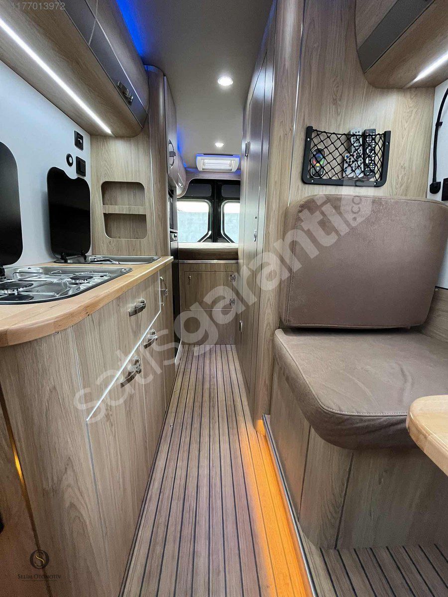 SELİM OTOMOTIV'DEN VW CRAFTER OTOMATİK ONTARIO YEŞİL