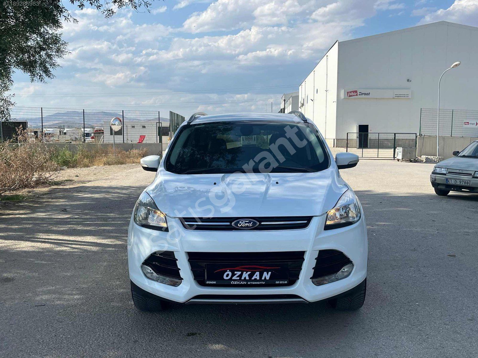 2015 4X4 DEĞİŞENSİZ TITANIUM