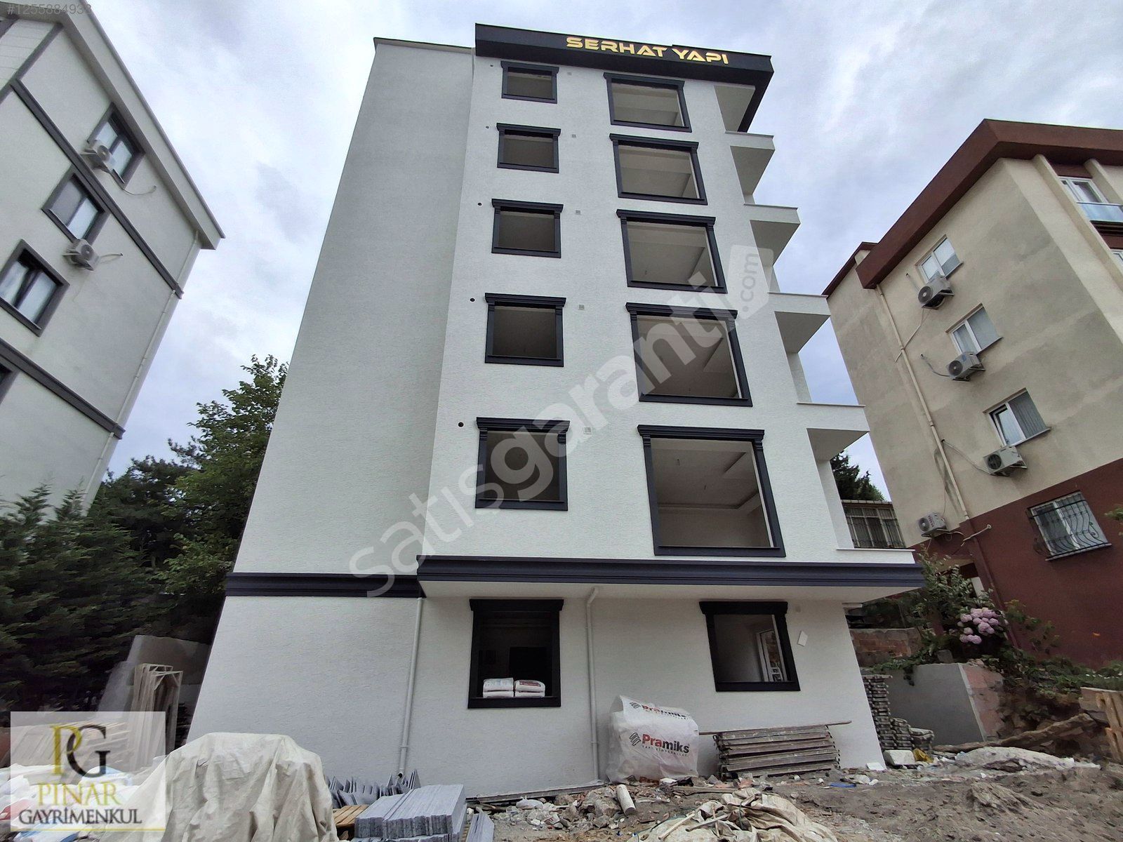 Kartal Hürriyet Mah. Pınar Emlak tan 2+1 Satılık Daireler