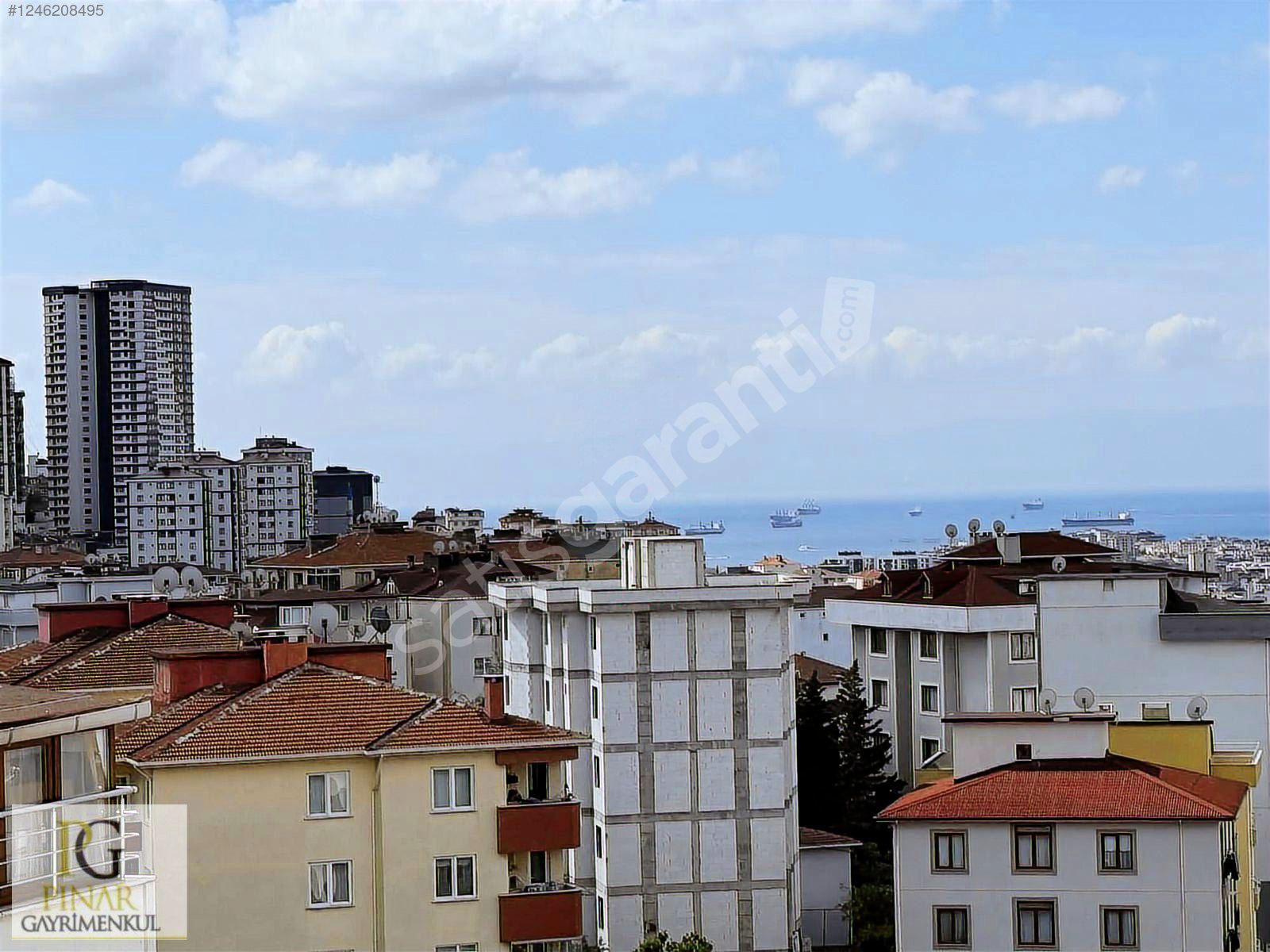 Kartal Hürriyet Mah. Pınar Emlak tan 3+1 Satılık Daire