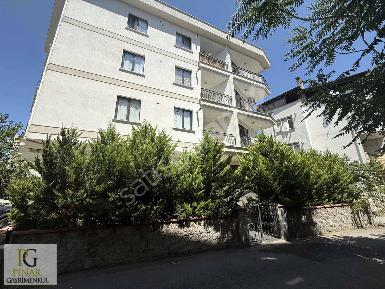 KARTAL HÜRRİYET MAHALLESİNDE 2+1 SATILIK DAİRE