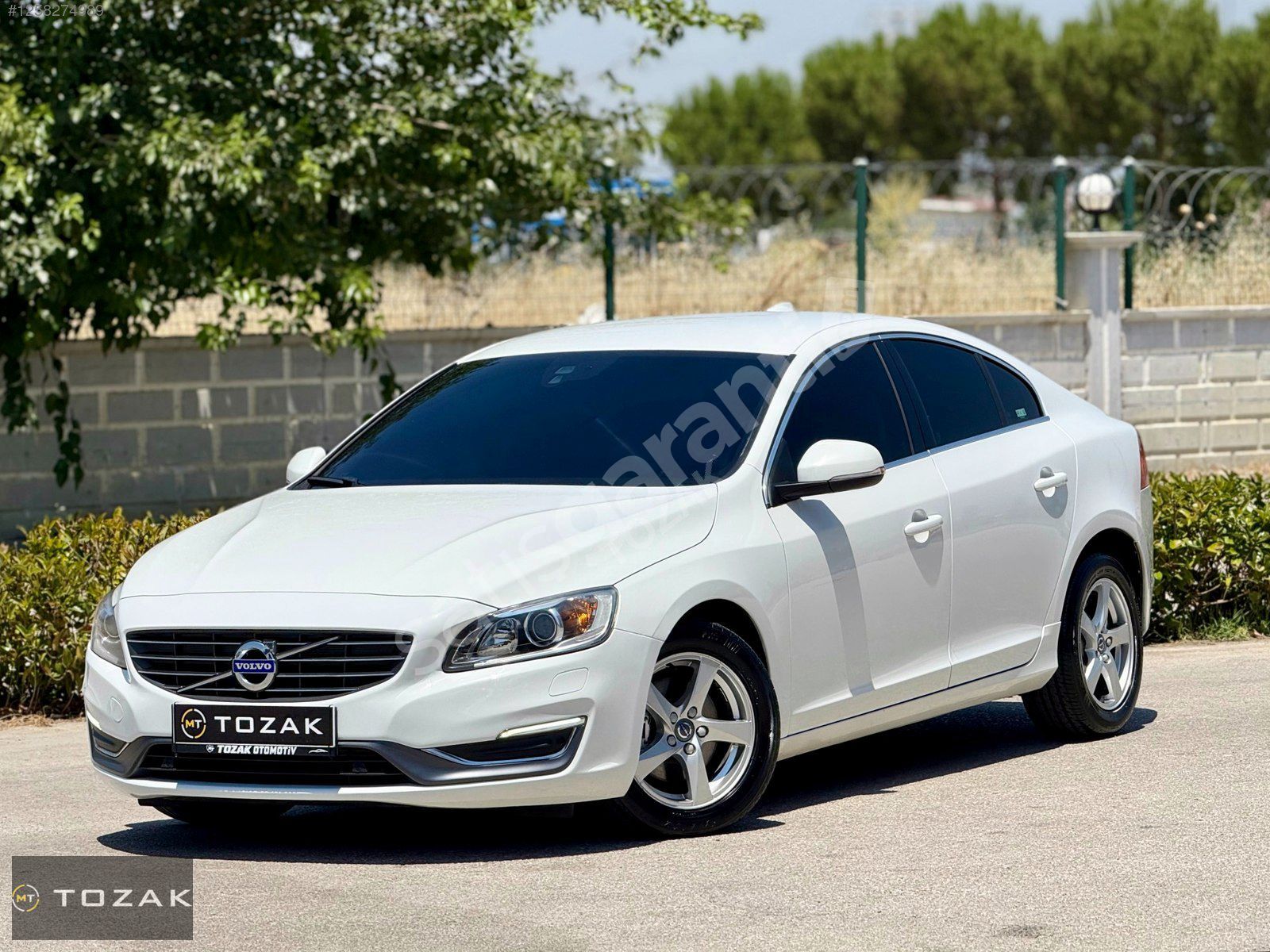 HATASIZ 2015 VOLVO S60 OTOMATİK VİTES MERCEK FAR ÇİFT RENK DREKS