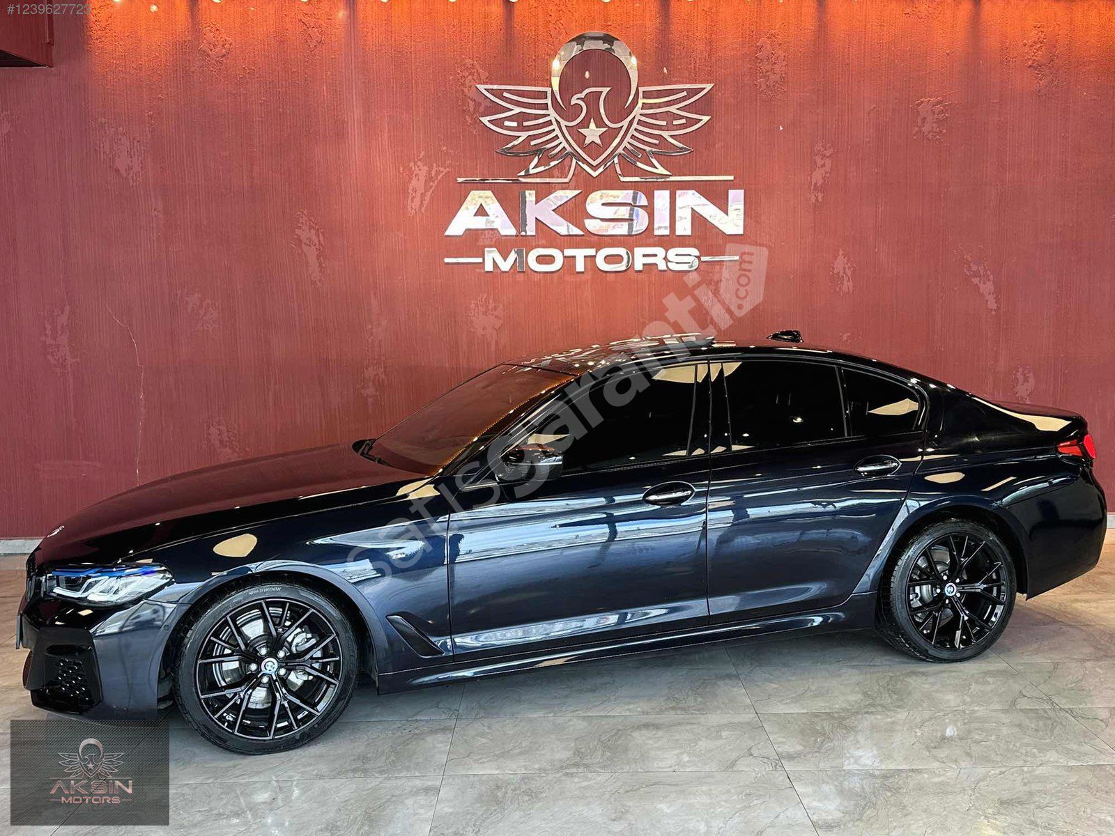 AKSIN MOTORS'DAN 520İ EXECUTİVE M SPORT CARBON SCHWARZ