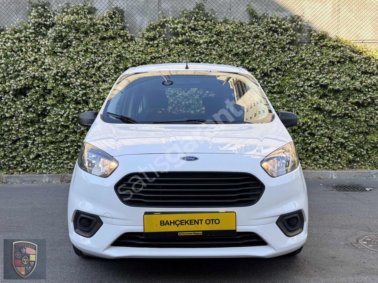 FORD TOURNEO COURIER