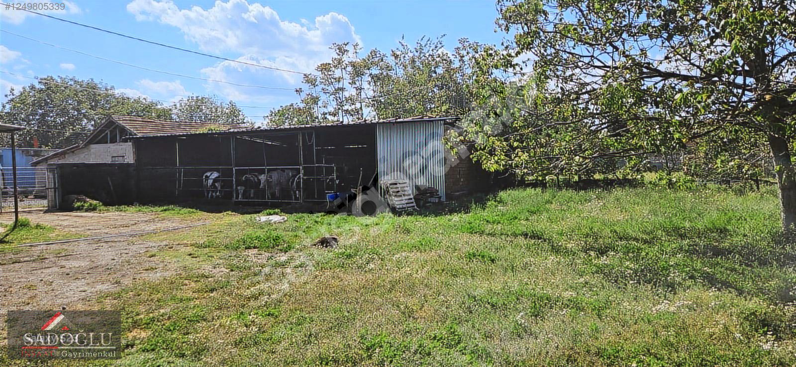 LÜLEBURGAZ EMİRALİ'de 930 m2 SATILIK ARSA
