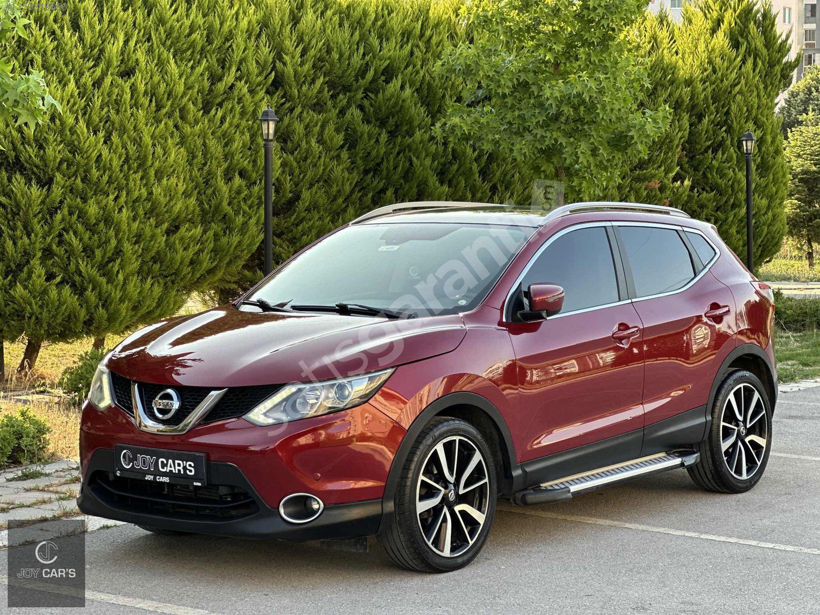 JOY CAR'S-%30 PEŞİN KALANI KREDİ 2017 NİSSAN QASHQAİ CAM TAVANLI
