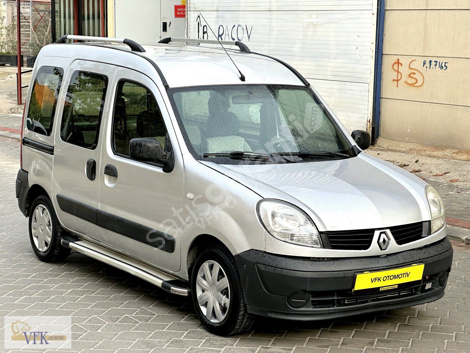 KLİMALI RENAULT KANGOO 1.5 DCİ 2010 MODEL K.KARTA 12 TAKSİTLE !