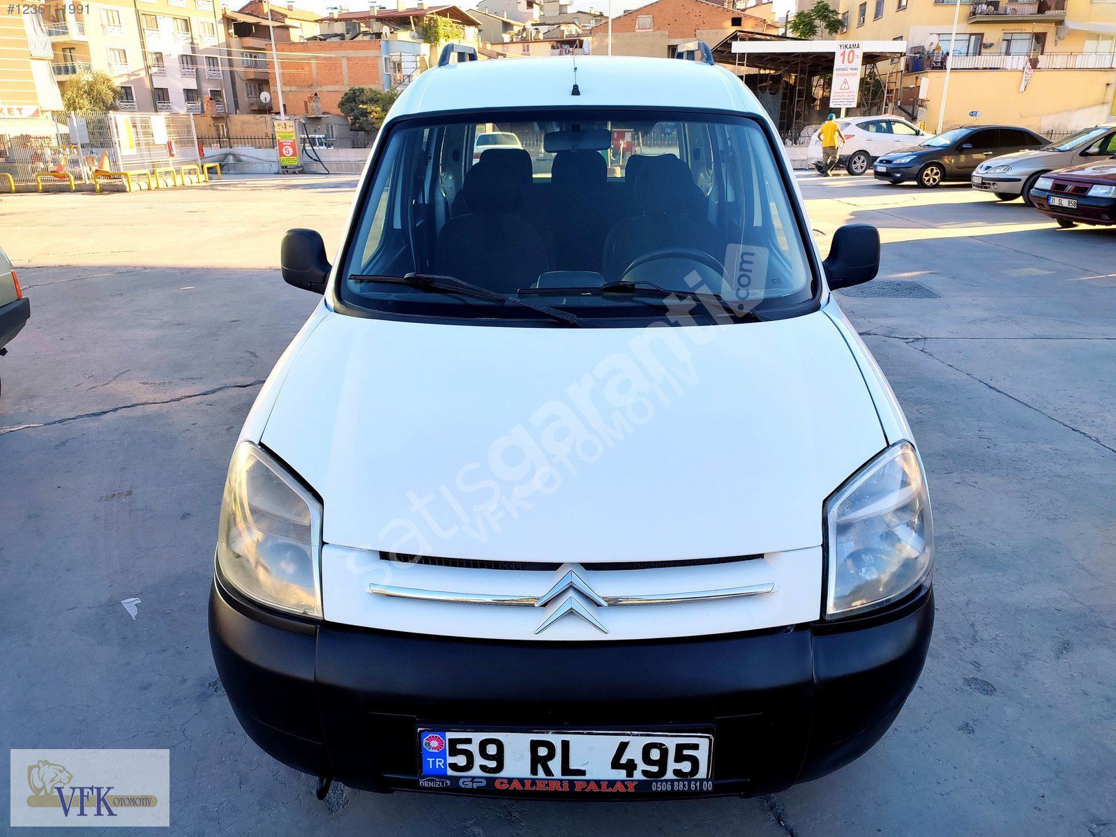 ÇİFT SÜRGÜLÜ CİTROEN BERLINGO 1.9 D 2006 MODEL KARTA 12 TAKSİT !