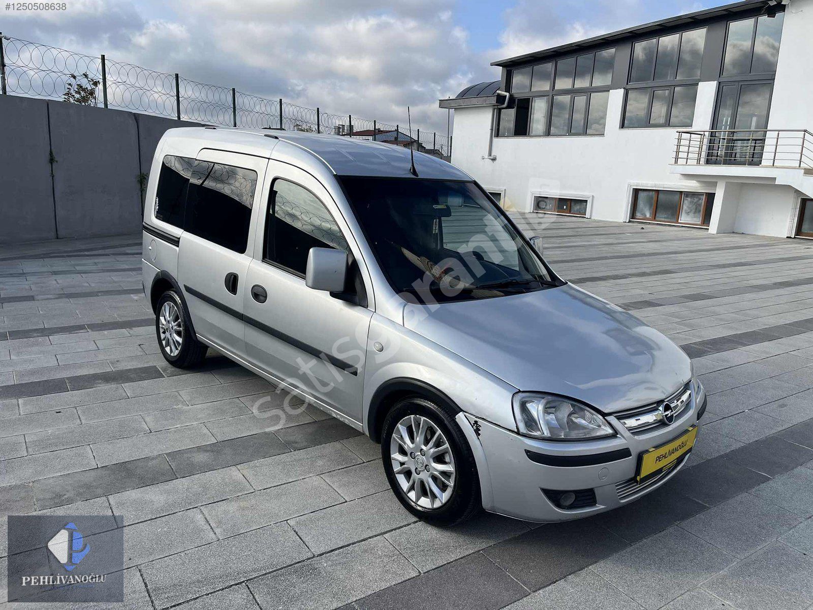 PEHLİVANOĞLUNDAN K.KART 12 TAKSİT İLE 2011 MODEL COMBO