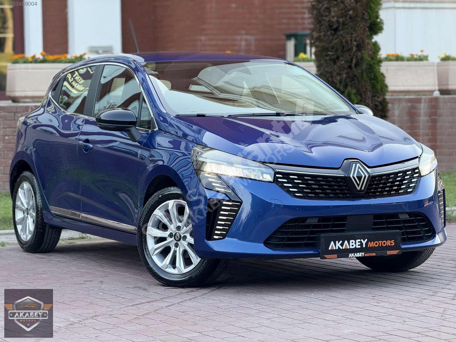 2024 1.0 TCE EVOLUTİON RENAULT CLİO HATASIZ Ş. TAKİP Ç. ÖNLEYİCİ