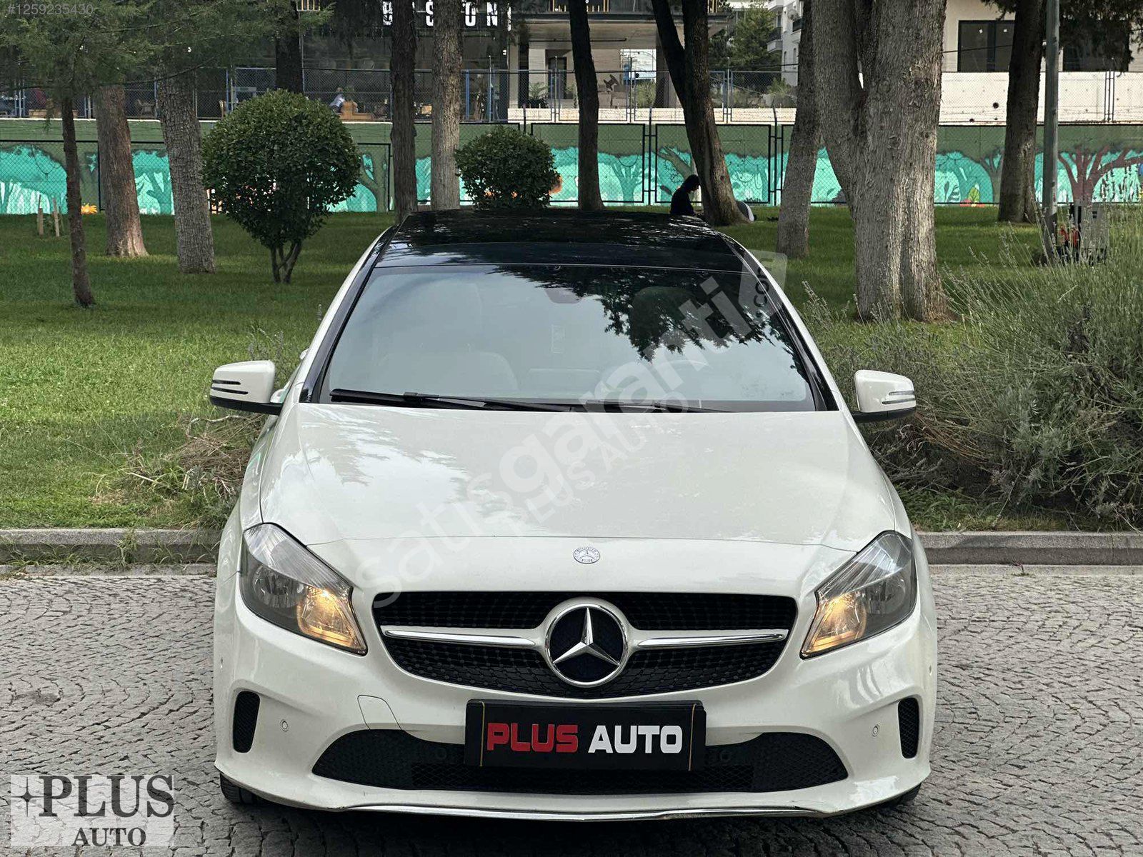 PLUS AUTO'DAN SANRUFLU MERCEDES A 180 D STYLE