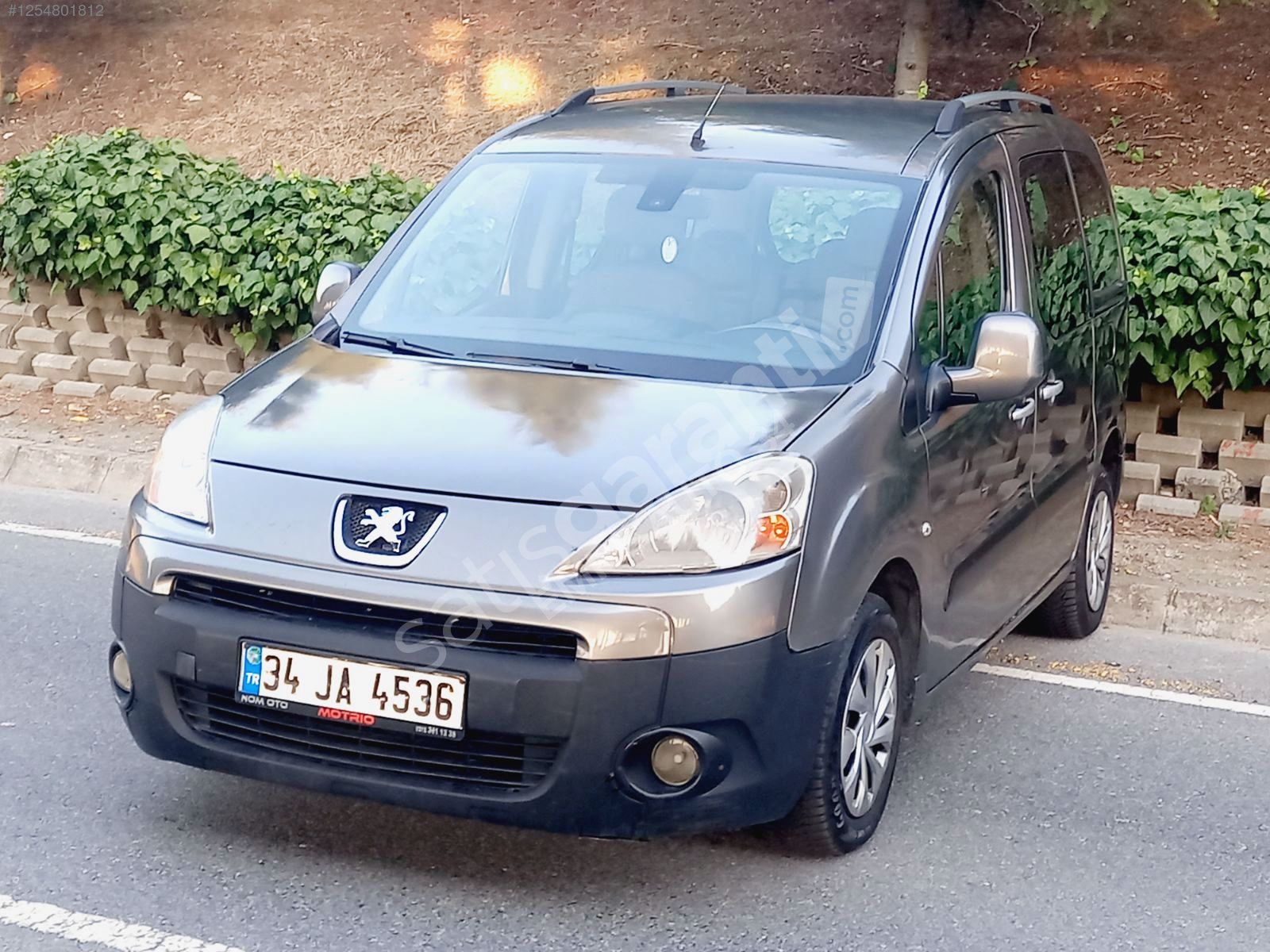 EMRE AUTO 34 2012 MODEL 1.6 DİZEL PEJO PARTNER