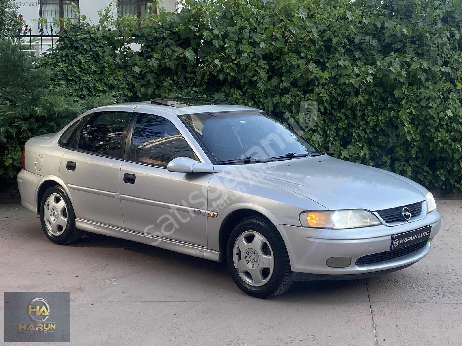 SUNROFLU - SADECE 3 PARÇA BOYALI-DEĞİŞENSİZ-2001 1.6 16V COMFORT