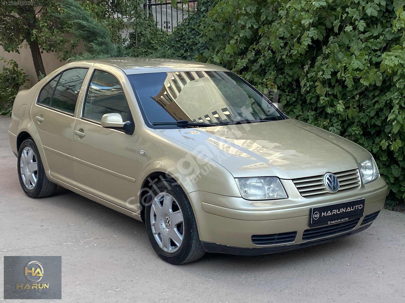 2002 BORA 1.6 16 VALF COMFORT DEĞİŞENSİZ GÜNEŞ YANIKSIZ DÜŞÜK KM