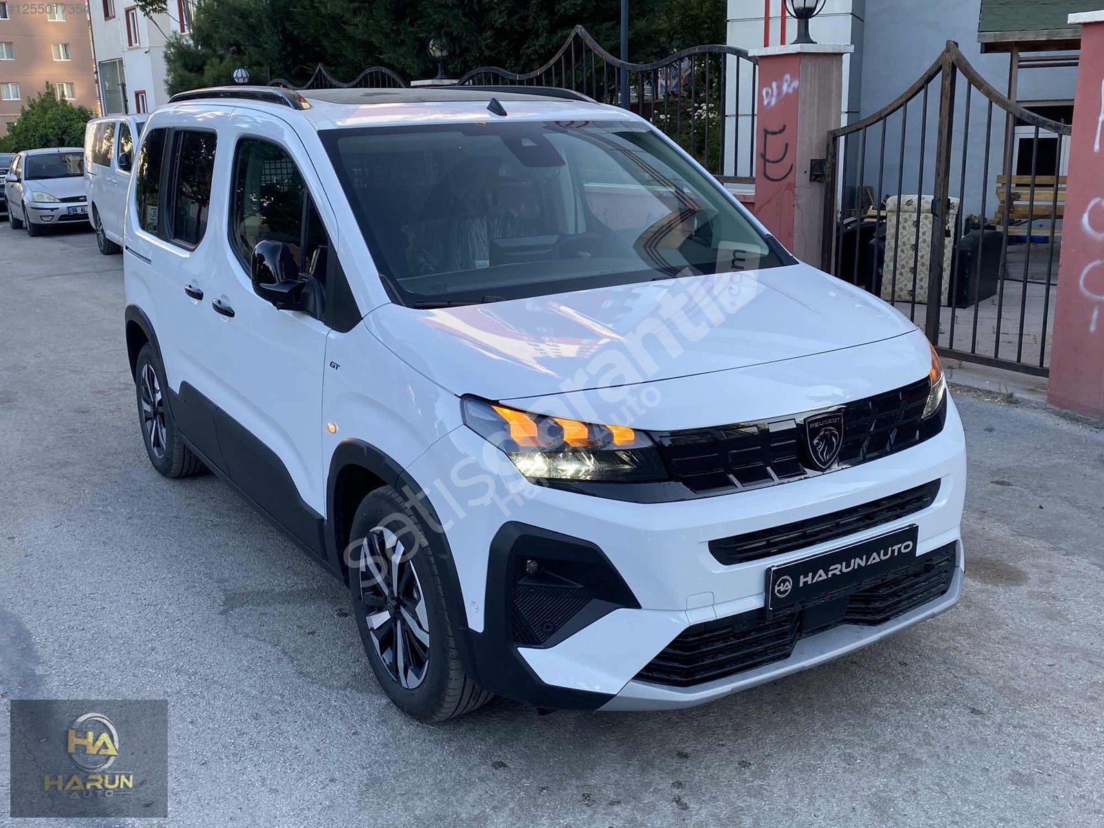 2025 MODEL 0KM RİFTER 1.5DCİ %20 KDV Lİ BOYASIZ EN DOLUSU