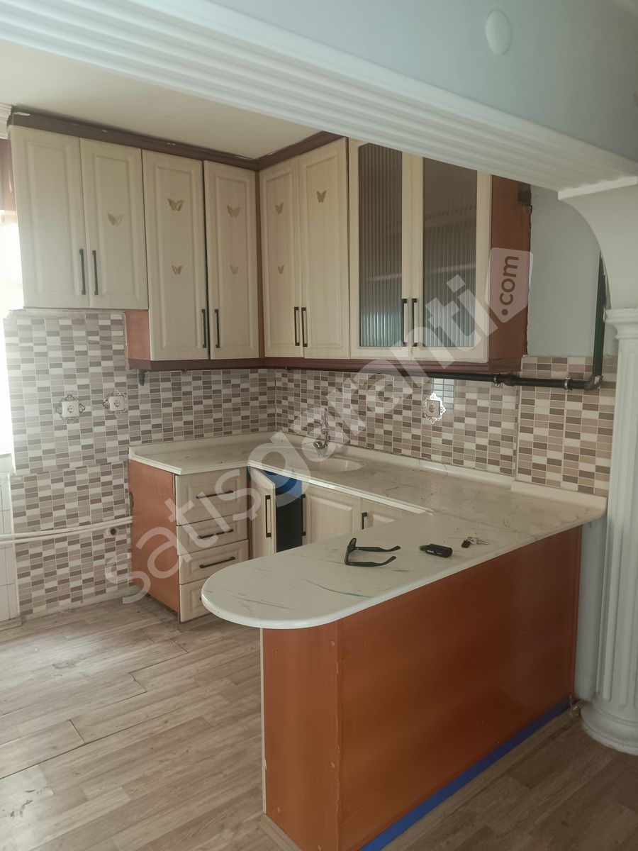 Bursa Osmangazi Hacıilyas mhde satılık 2+1 daire
