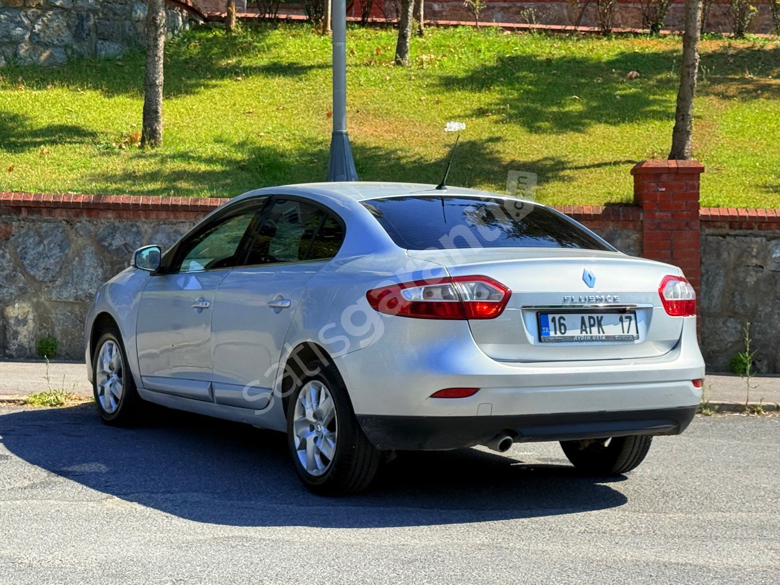 ADA'DAN TAMAMINA TAKSİTLE 2014 FLUENCE TOUCH 1.5 DCI 110 HP EDC