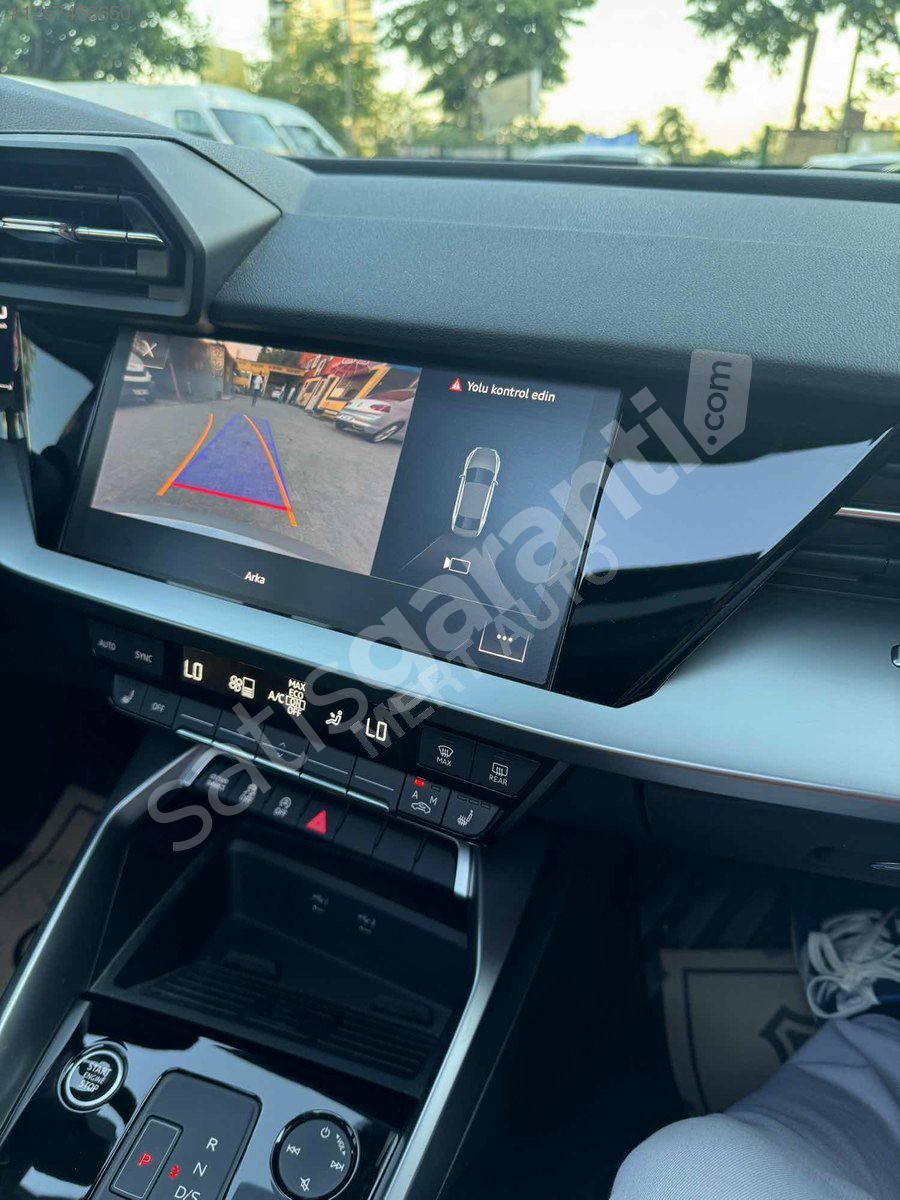 HATASIZ AUDI A3 SEDAN 35 TFSI 30.000KM'DE GERİ GÖRÜŞ-CAM TAVAN