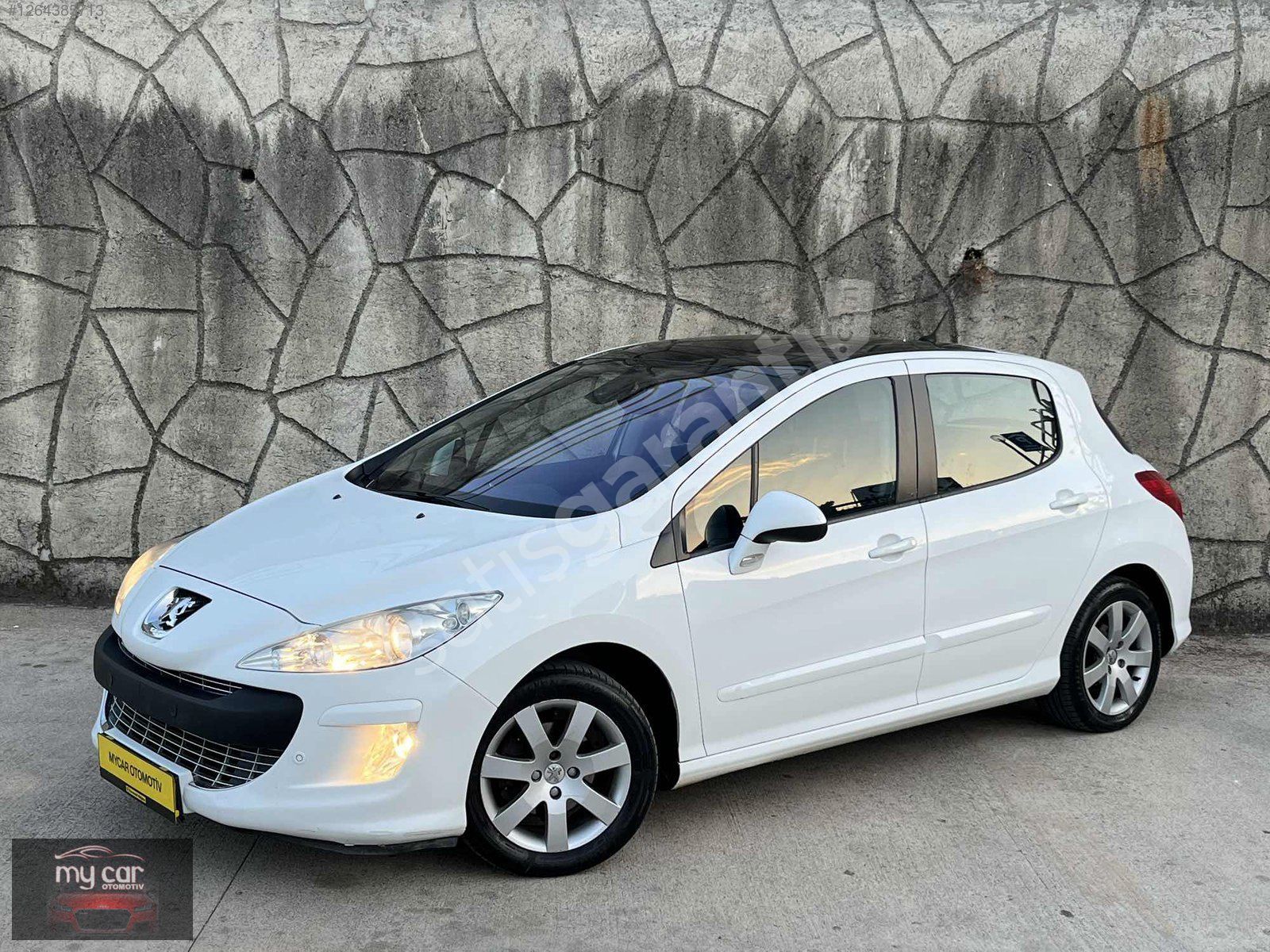 BOYASIZ _ OTOMATİK VİTES _CAM TAVAN_2011 PEUGEOT 308 1.6 PREMIUM
