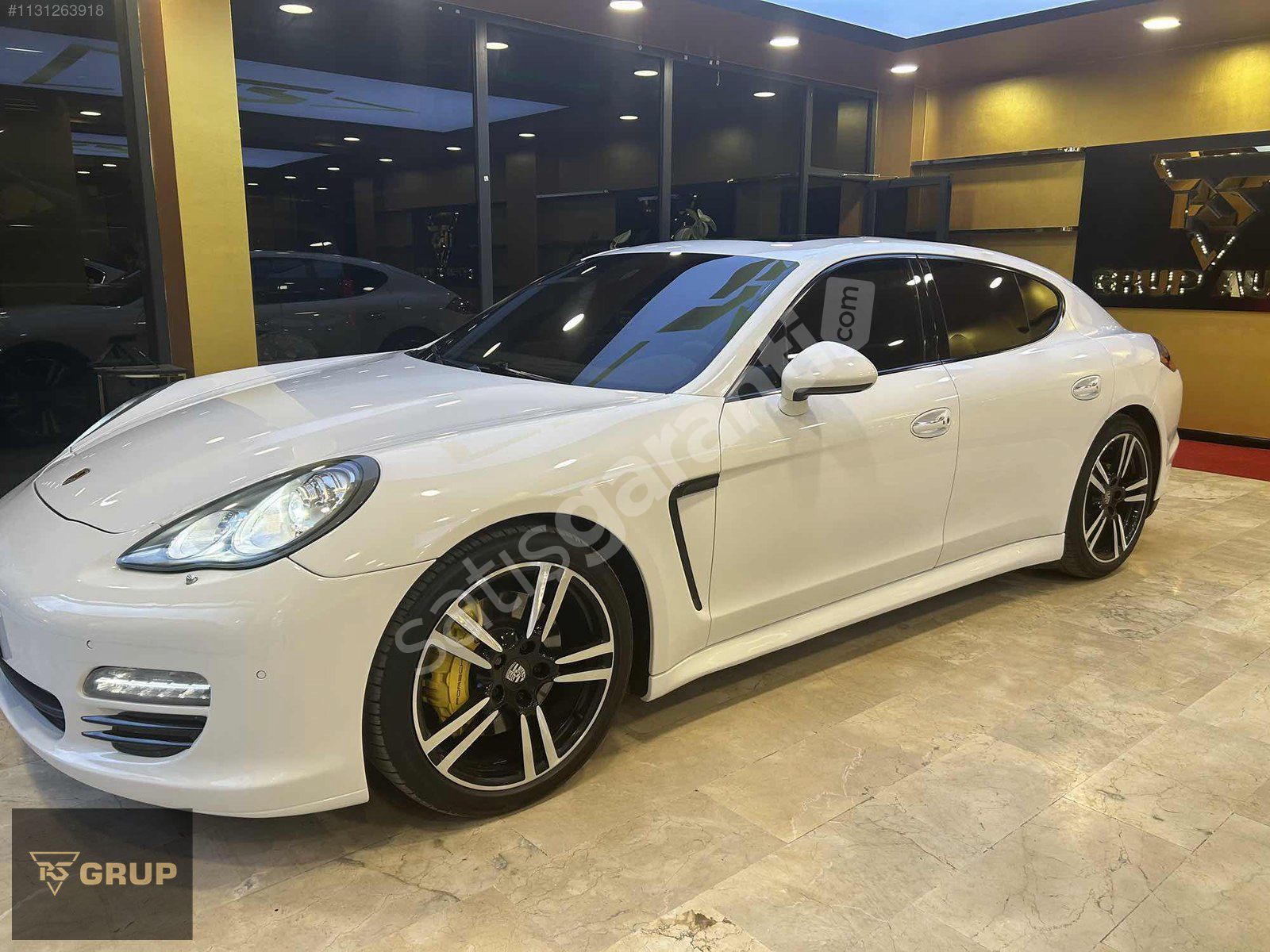 KUSURSUZ BAKIMLI PORSCHE PANAMERA 4
