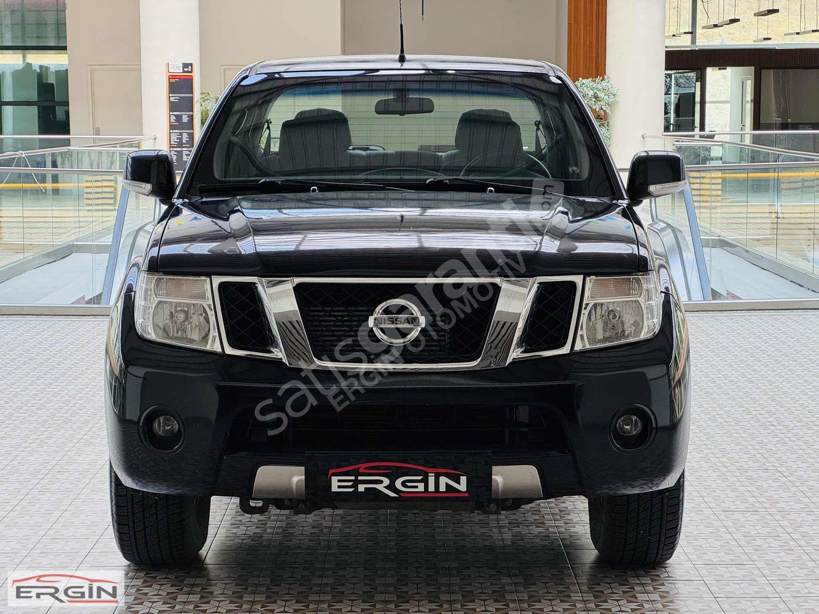 2012 MODEL NİSSAN NAVARA 4x4 SE 190 HP 2.5D