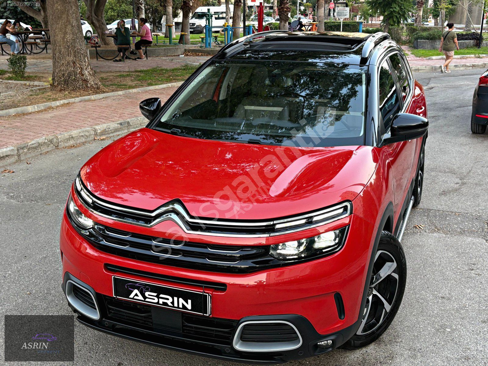 By ASRIN SADECE 61.000 KM NOKTA HATASIZ SHİNE+ EXTRALI
