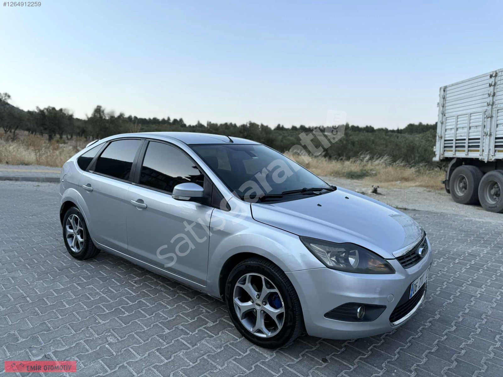 HATASIZ BOYASIZ İLK ELDEN 154.000 KM 1.6 TDCİ TİTANYUM