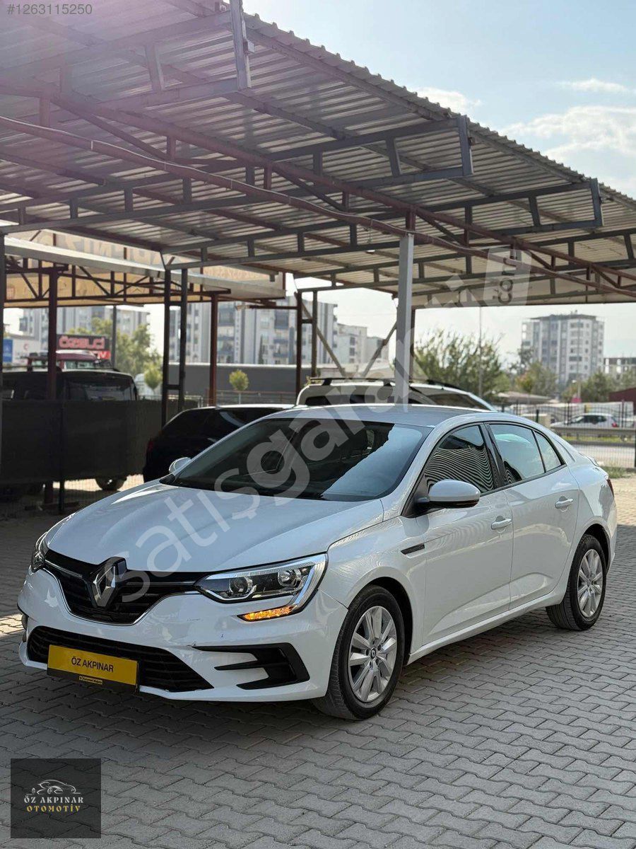 ÖZ AKPINAR OTOdan 2022 Megane 1.3 JOY MASRAFSIZ