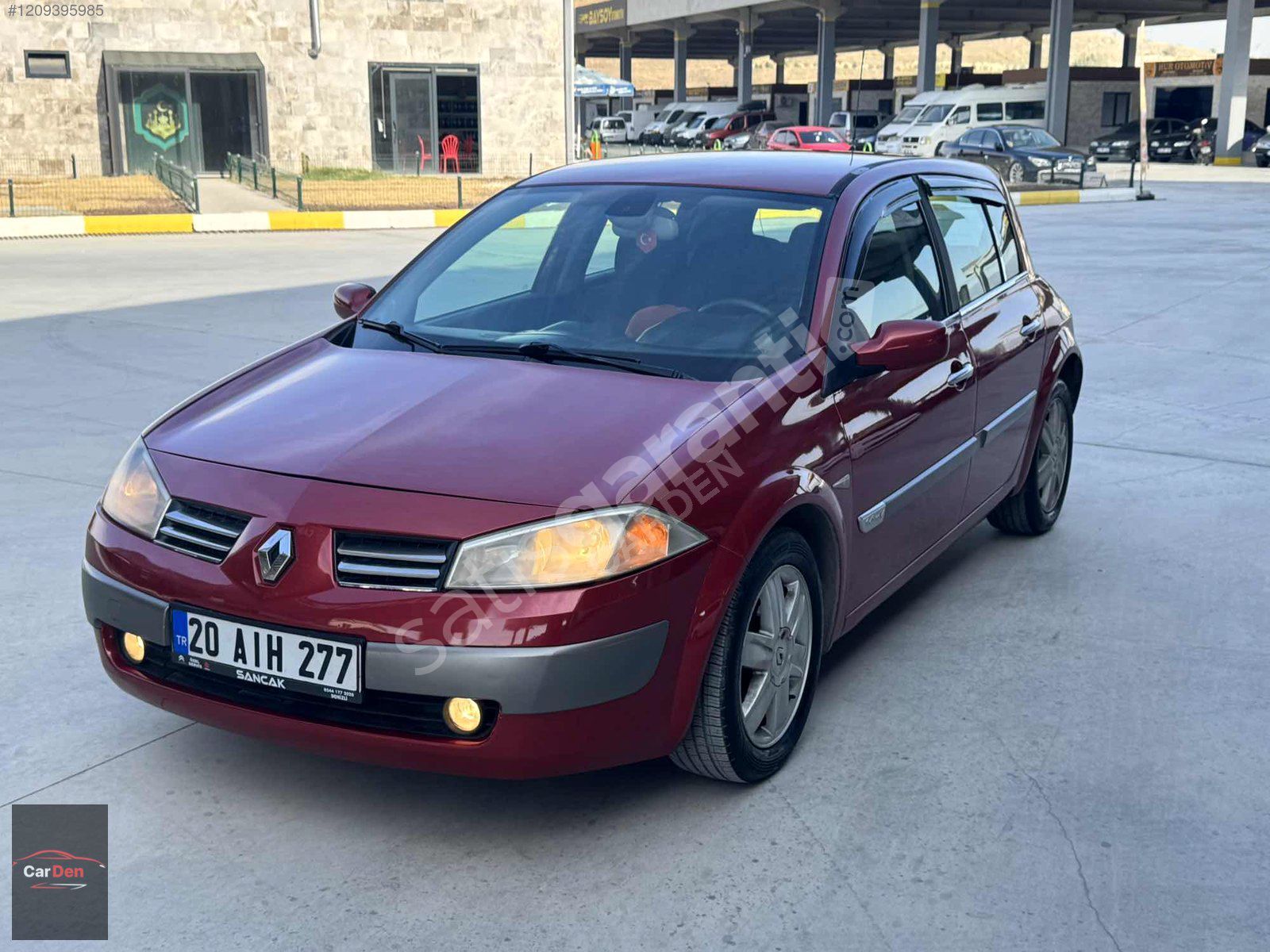 DEĞİŞENSİZ /// OTOMATİK /// HATCBACK MEGANE 2