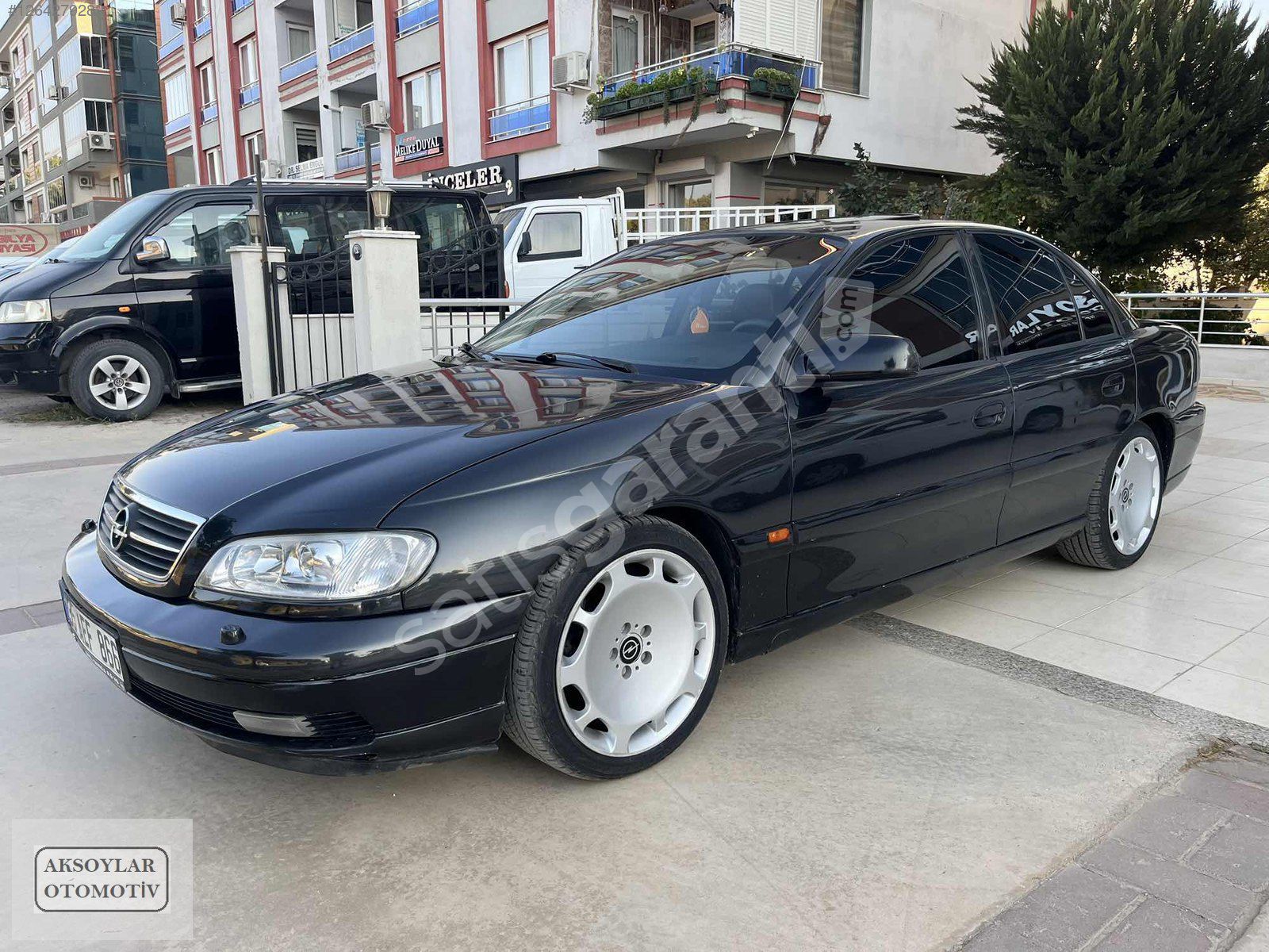 2000 MODEL OPEL OMEGA OTOMATİK VİTES DEĞİŞENSİZ 2.5 V6 SUNROOFLU