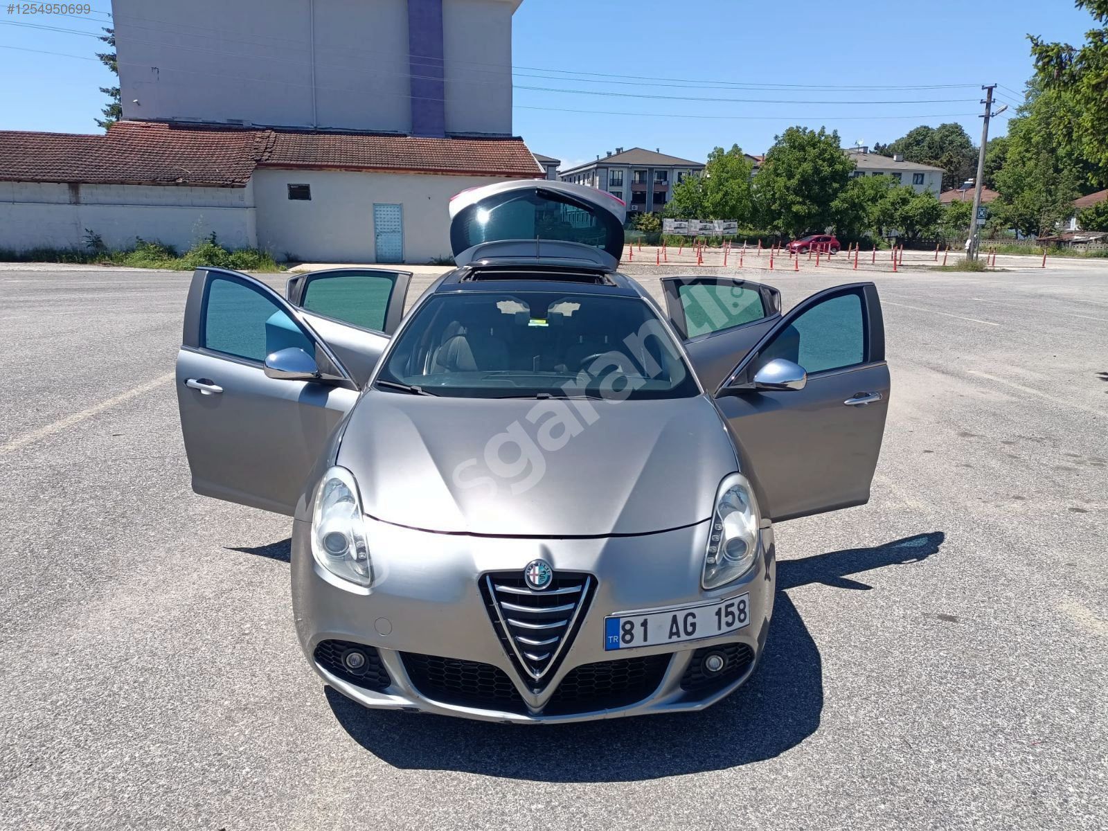 cam tavanlı giulietta
