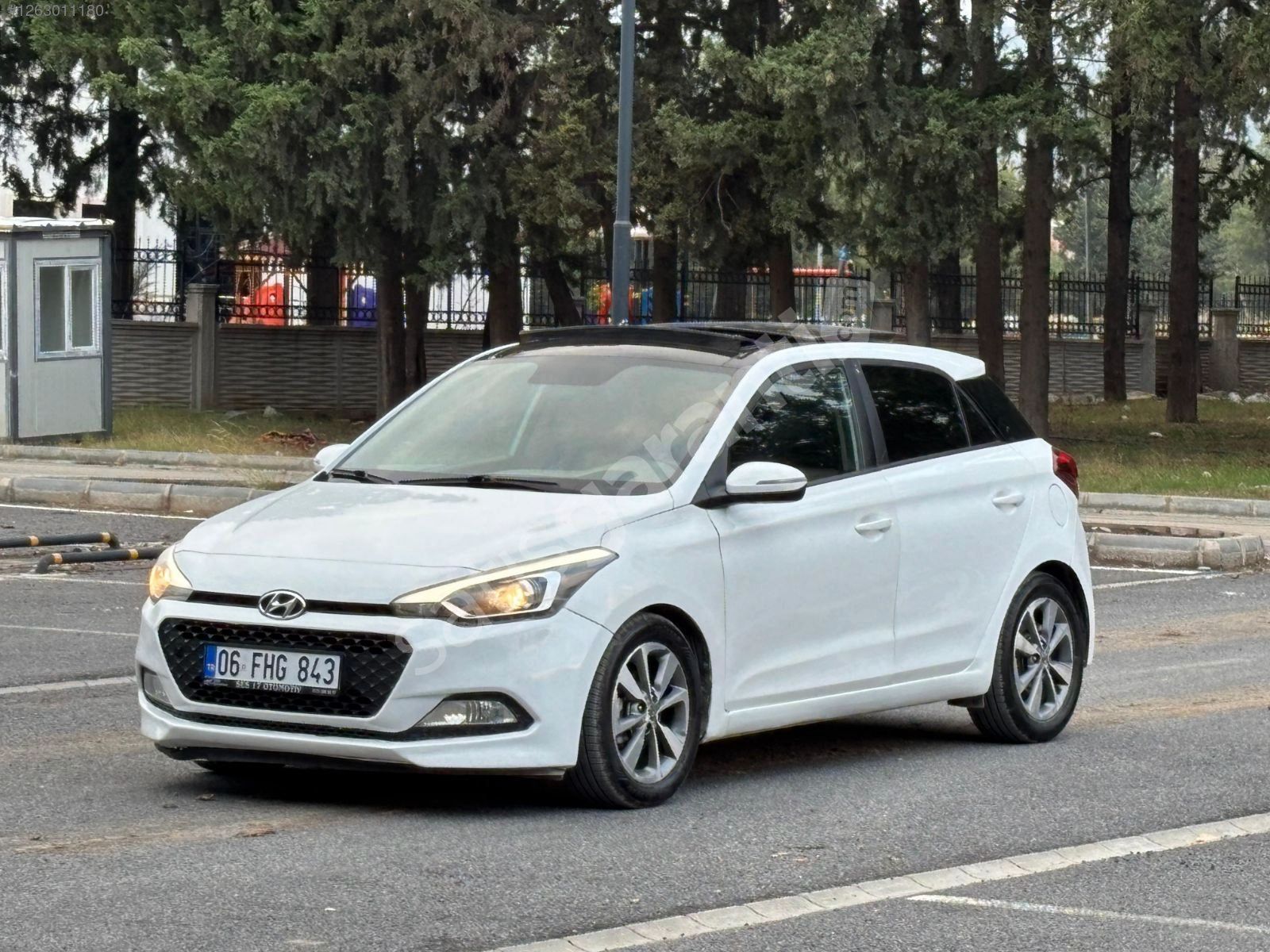 2018 1.4 MPI HYUNDAİ İ20 STYLE OTOMATİK MAKYAJLI KASA CAM TAVAN