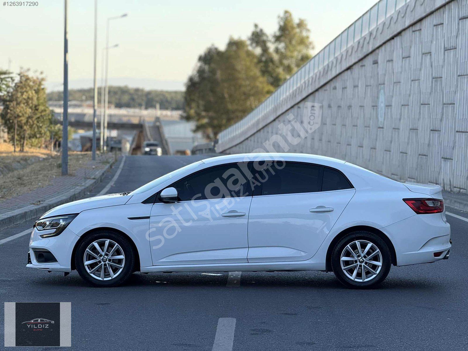 2018 MODEL MEGAN 4 DİZEL OTOMATİK 148.000 KM BAKIMLI TEMİZ