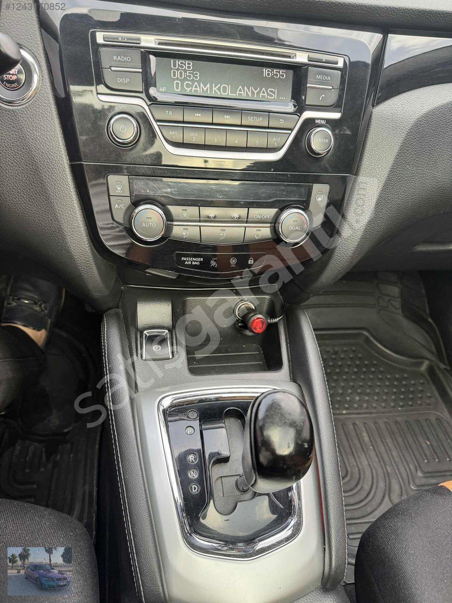 TUANA AUTO dan 2017 nissan Qashqai