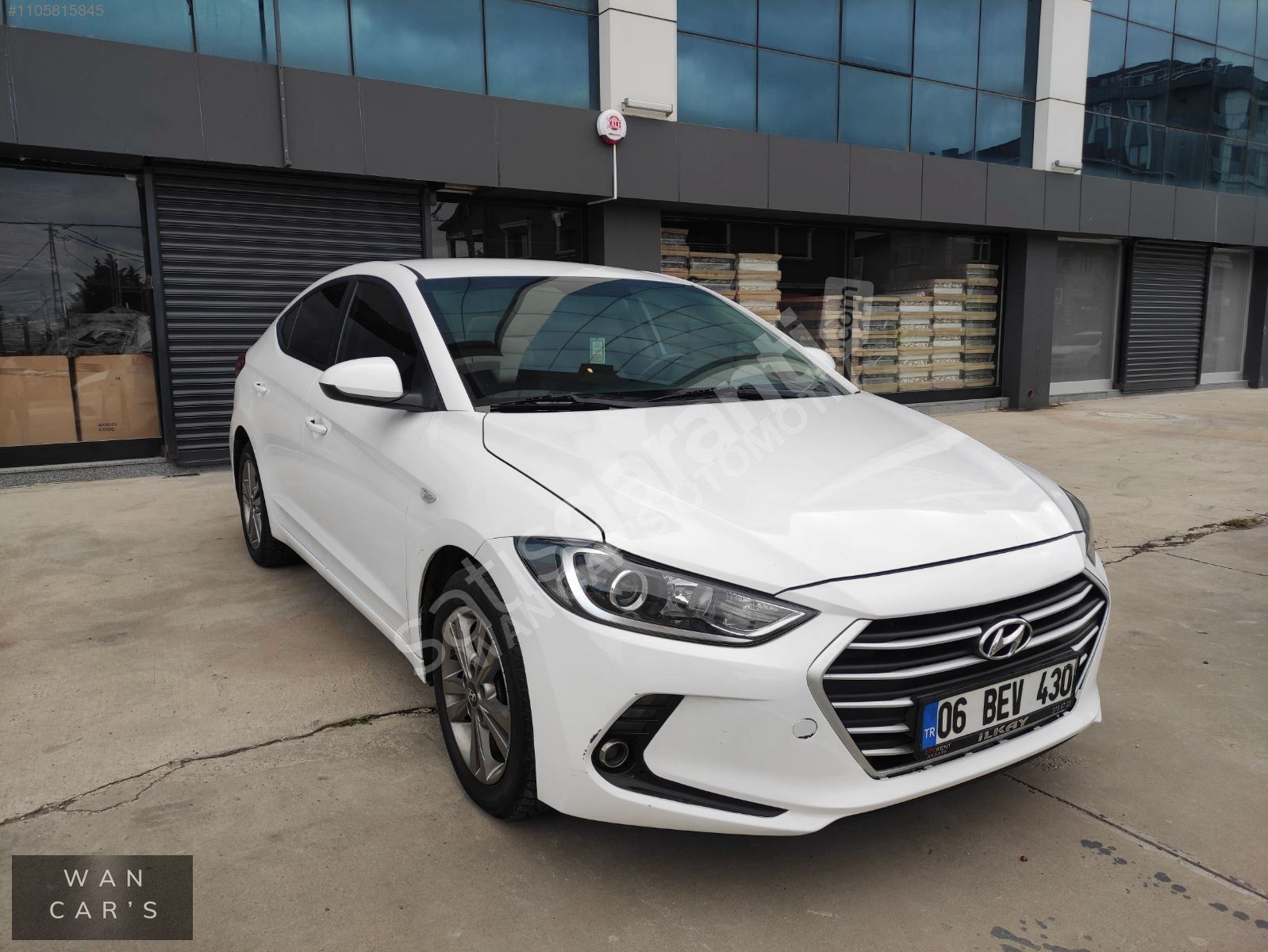 2018 ELANTRA OTOMATİK TERTEMİZ TAKAS OLUR.