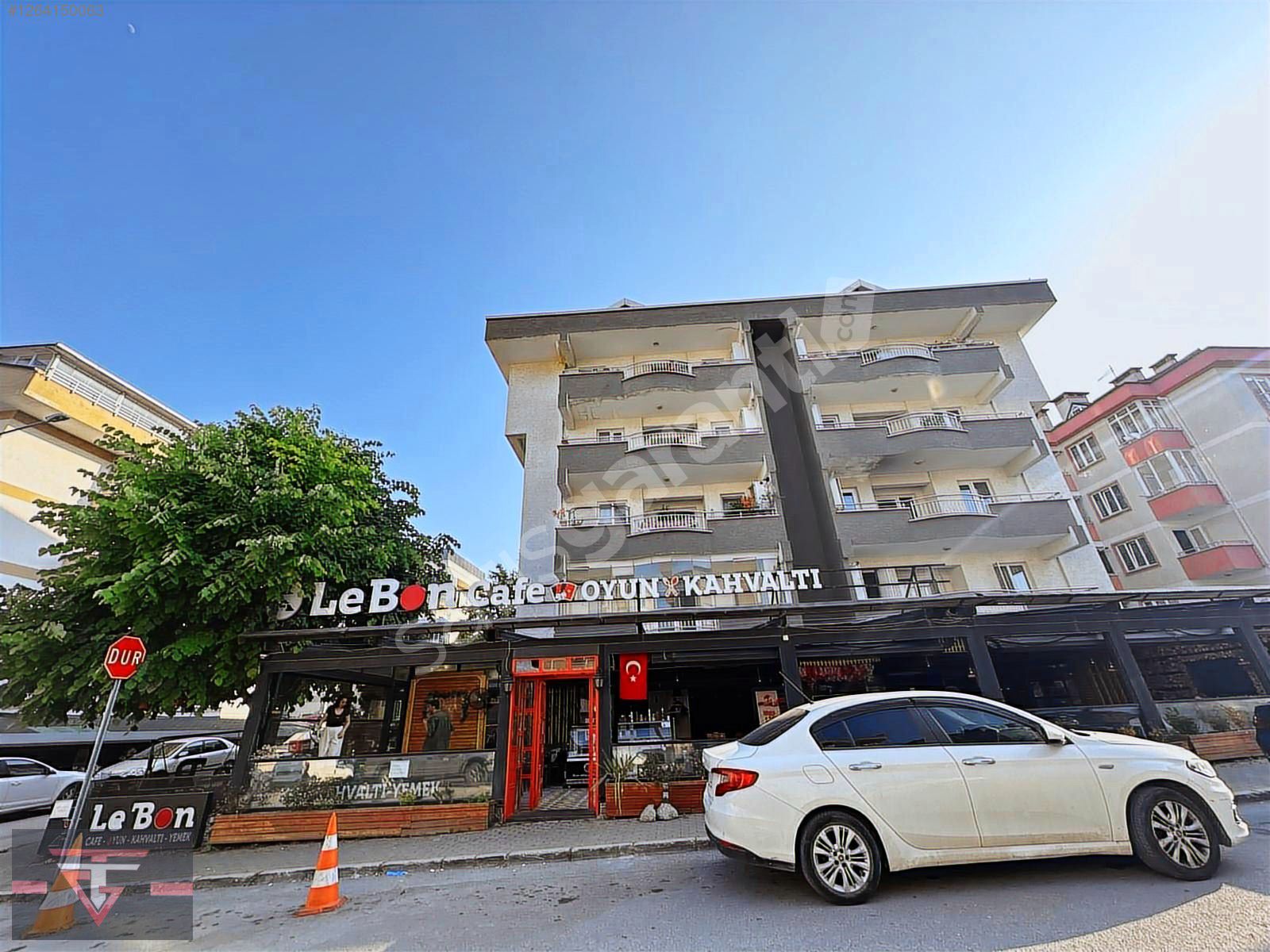 TURAN GAYRİMENKULDEN LEBON CAFE ÜSTÜNDE KİRALIK 3+1 ARAKAT DAİRE
