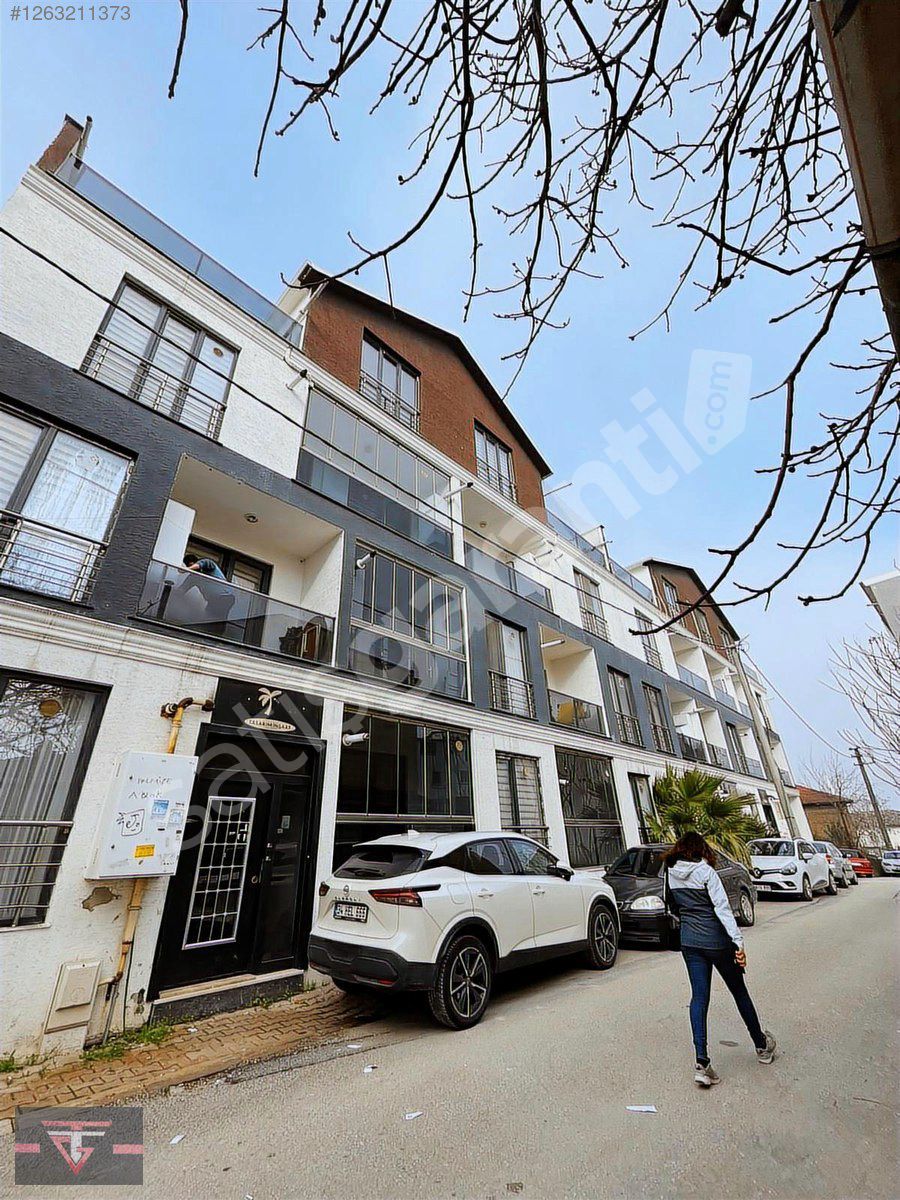 TURAN GAYRİMENKULDEN PALMİYE SİTESİ KİRALIK 2+1 BAHÇE KATI DAİRE
